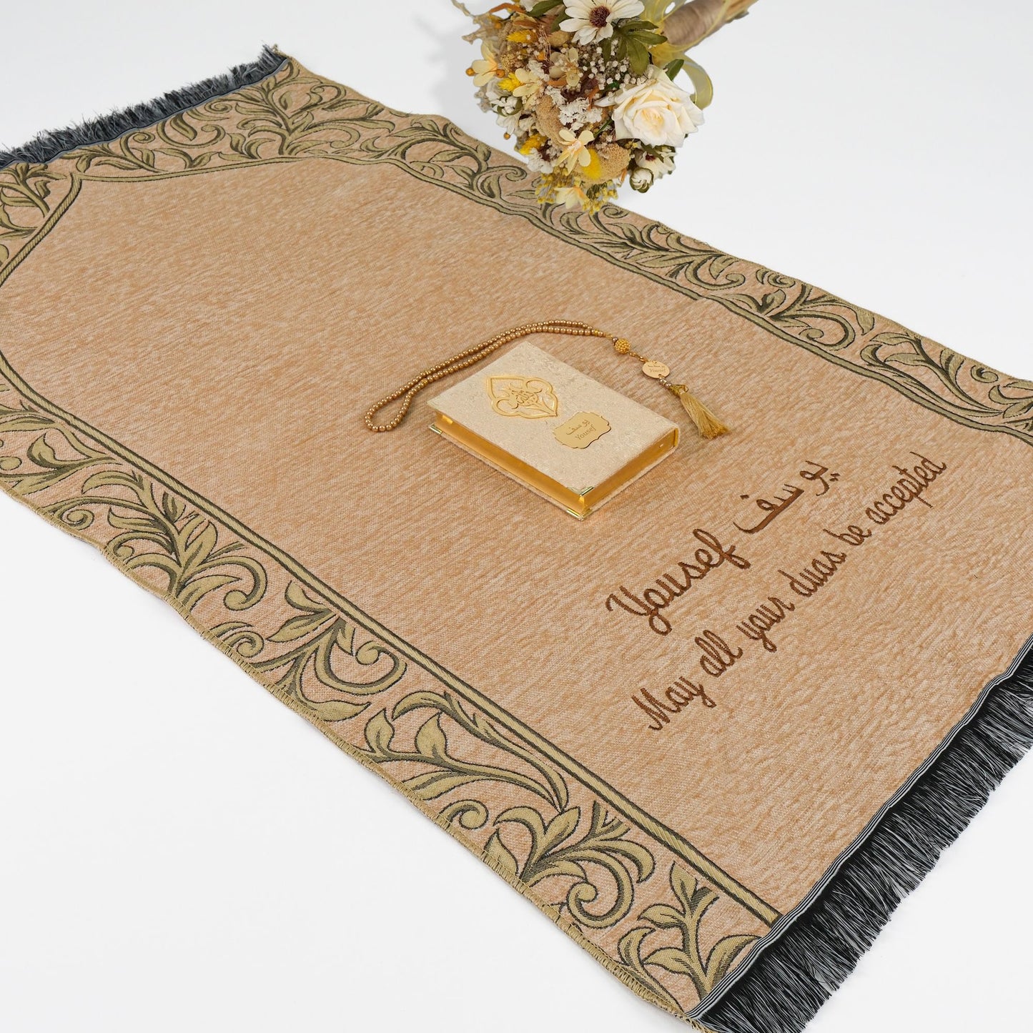Personalized Flowery Prayer Mat Quran Tasbeeh Islamic Muslim Gift Set - Islamic Elite Favors is a handmade gift shop offering a wide variety of unique and personalized gifts for all occasions. Whether you're looking for the perfect Ramadan, Eid, Hajj, wedding gift or something special for a birthday, baby shower or anniversary, we have something for everyone. High quality, made with love.