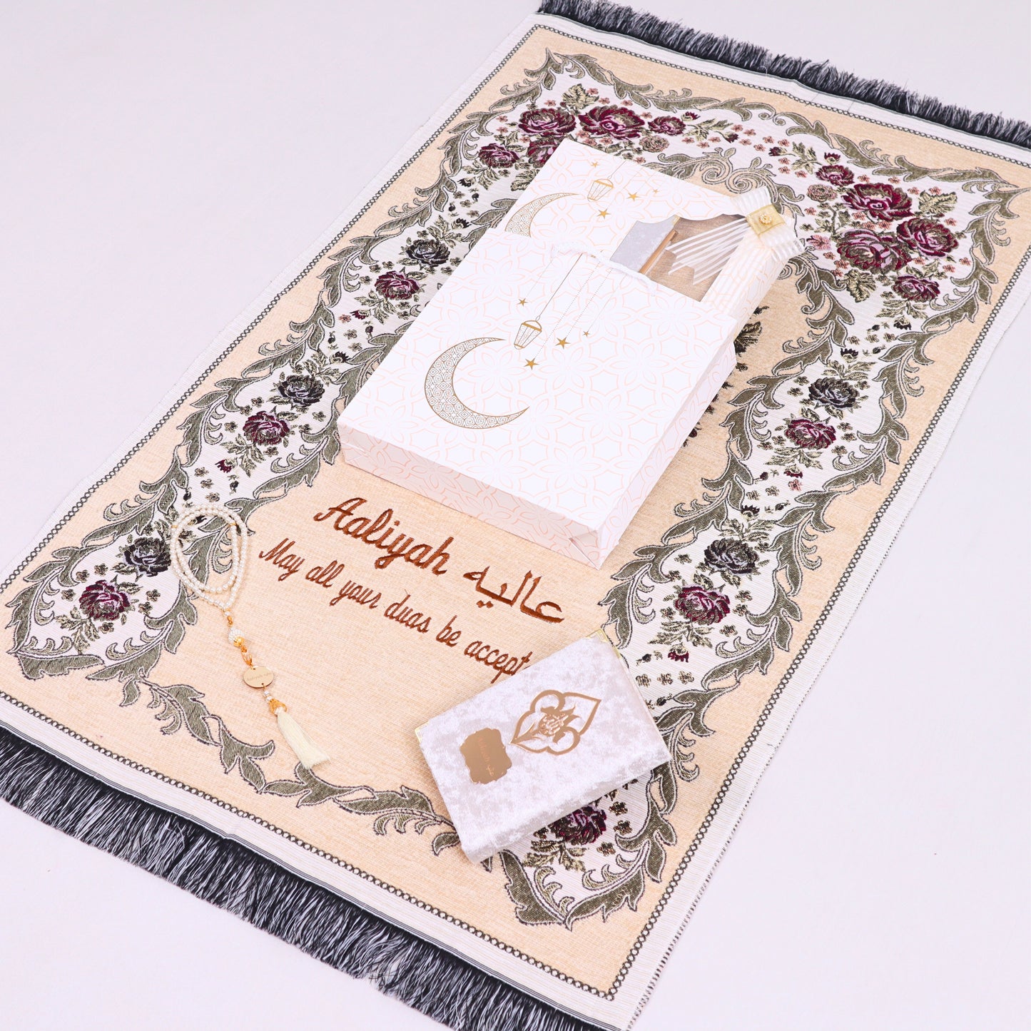 Personalized Woven Prayer Mat Quran Tasbeeh Islamic Muslim Gift Set - Islamic Elite Favors is a handmade gift shop offering a wide variety of unique and personalized gifts for all occasions. Whether you're looking for the perfect Ramadan, Eid, Hajj, wedding gift or something special for a birthday, baby shower or anniversary, we have something for everyone. High quality, made with love.