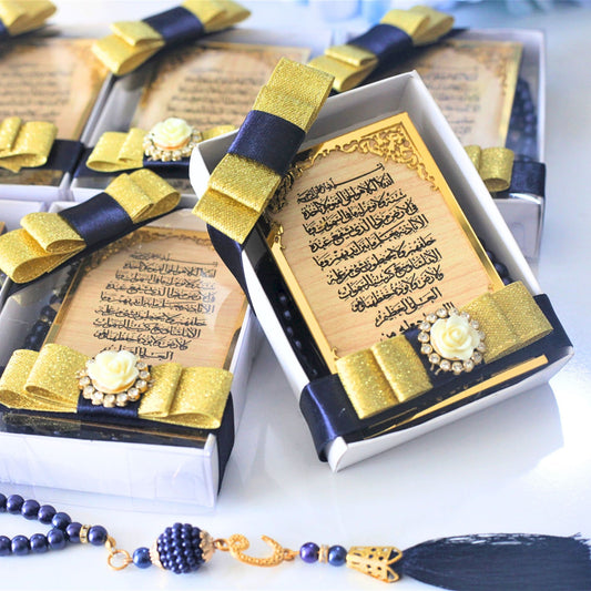 Personalized Wedding Favor Ayatul Kursi on Stand Wood Engraved Tasbeeh - Islamic Elite Favors is a handmade gift shop offering a wide variety of unique and personalized gifts for all occasions. Whether you're looking for the perfect Ramadan, Eid, Hajj, wedding gift or something special for a birthday, baby shower or anniversary, we have something for everyone. High quality, made with love.