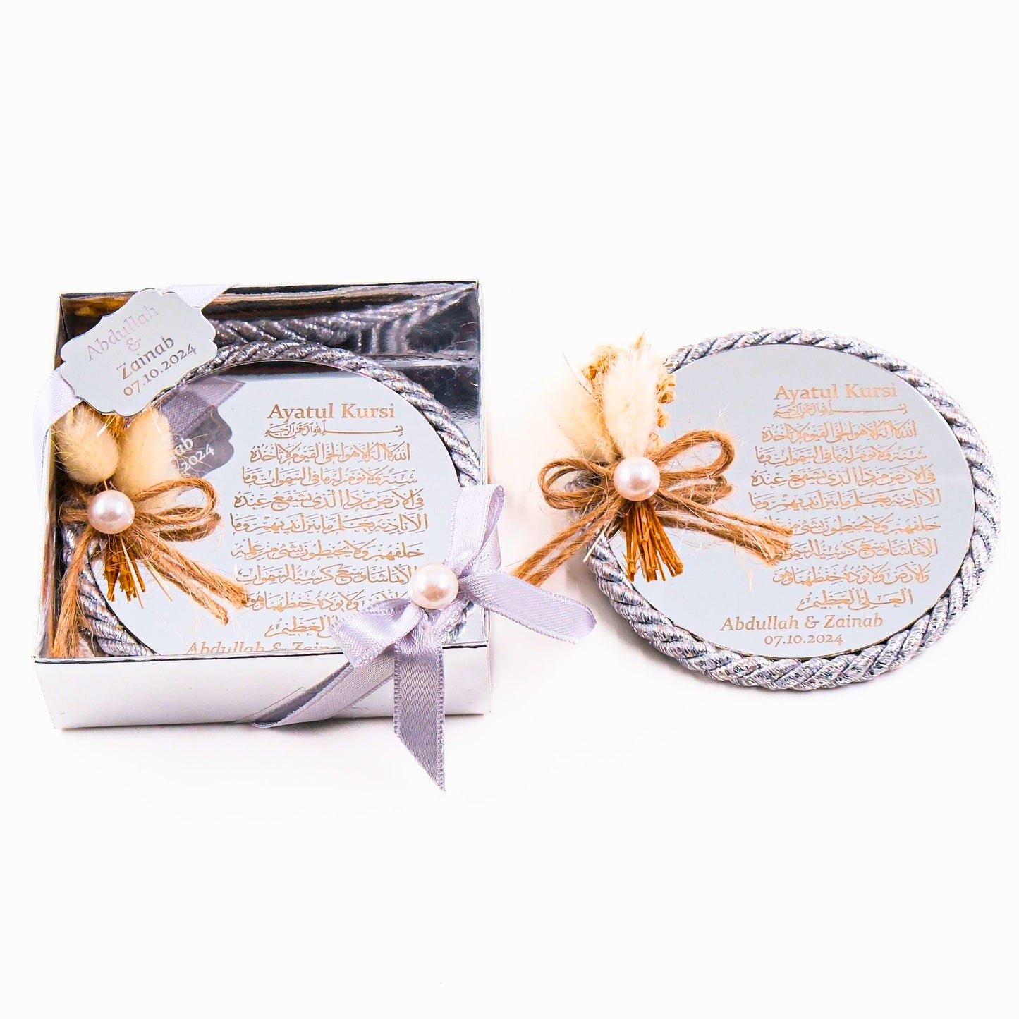 Personalized Wedding Favor Ayatul Kursi Magnet Silver Plexi Dry Flower - Islamic Elite Favors is a handmade gift shop offering a wide variety of unique and personalized gifts for all occasions. Whether you're looking for the perfect Ramadan, Eid, Hajj, wedding gift or something special for a birthday, baby shower or anniversary, we have something for everyone. High quality, made with love.