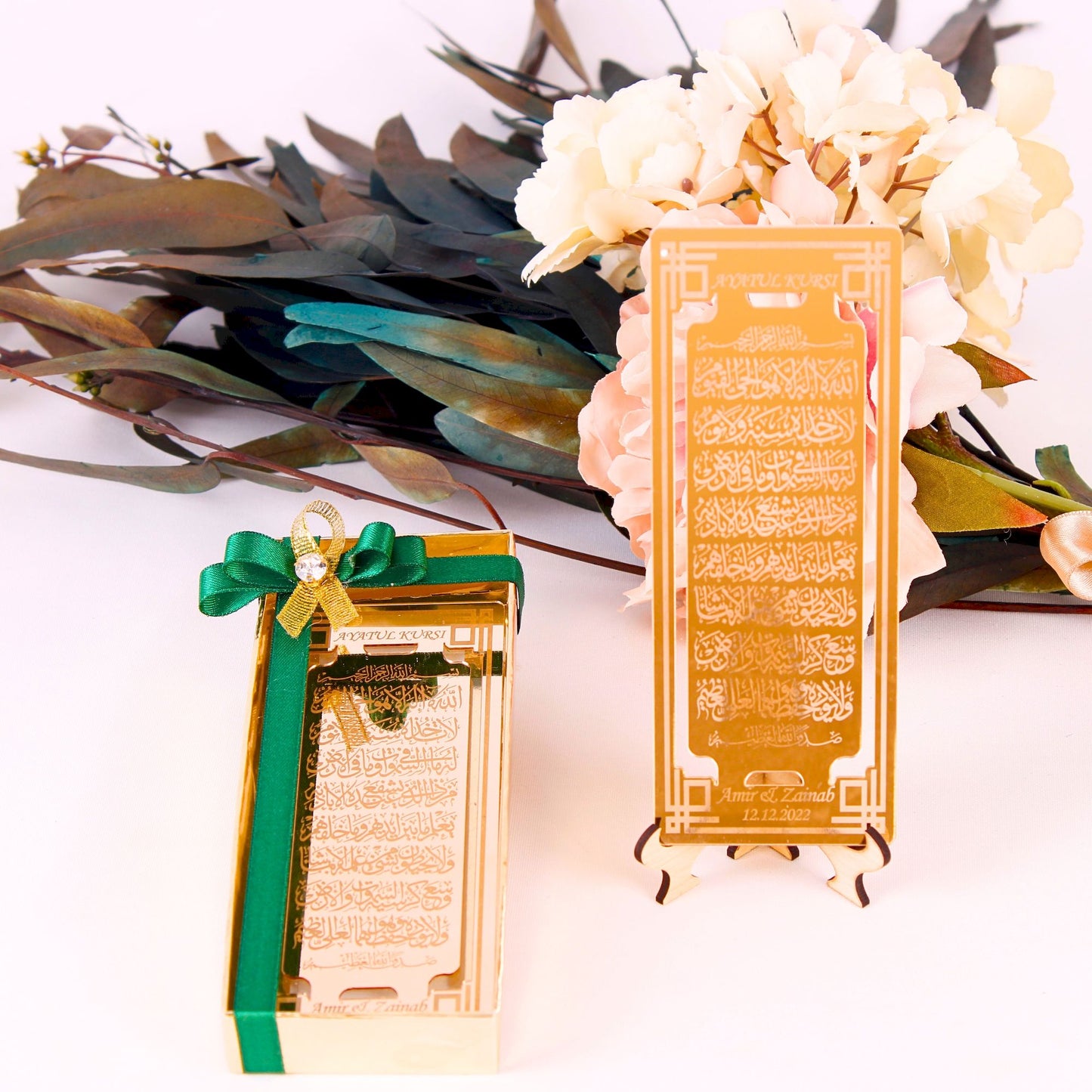 Personalized Wedding Favor Ayatul Kursi on Stand Gold Clear Mirrors - Islamic Elite Favors is a handmade gift shop offering a wide variety of unique and personalized gifts for all occasions. Whether you're looking for the perfect Ramadan, Eid, Hajj, wedding gift or something special for a birthday, baby shower or anniversary, we have something for everyone. High quality, made with love.