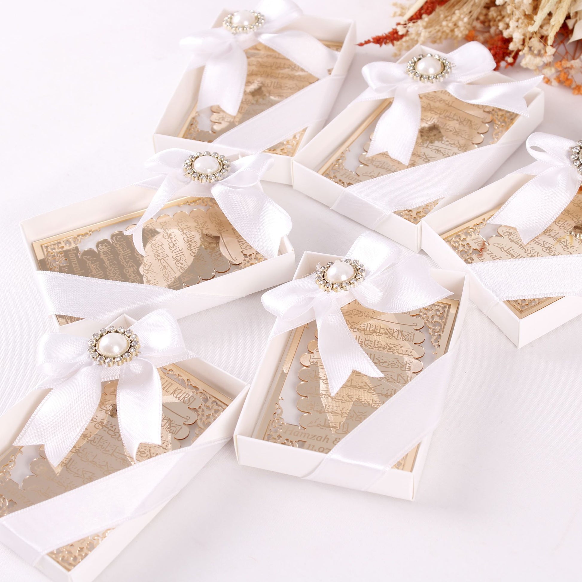 Personalized Wedding Favor Ayatul Kursi on Stand Gold Clear Mirrors - Islamic Elite Favors is a handmade gift shop offering a wide variety of unique and personalized gifts for all occasions. Whether you're looking for the perfect Ramadan, Eid, Hajj, wedding gift or something special for a birthday, baby shower or anniversary, we have something for everyone. High quality, made with love.