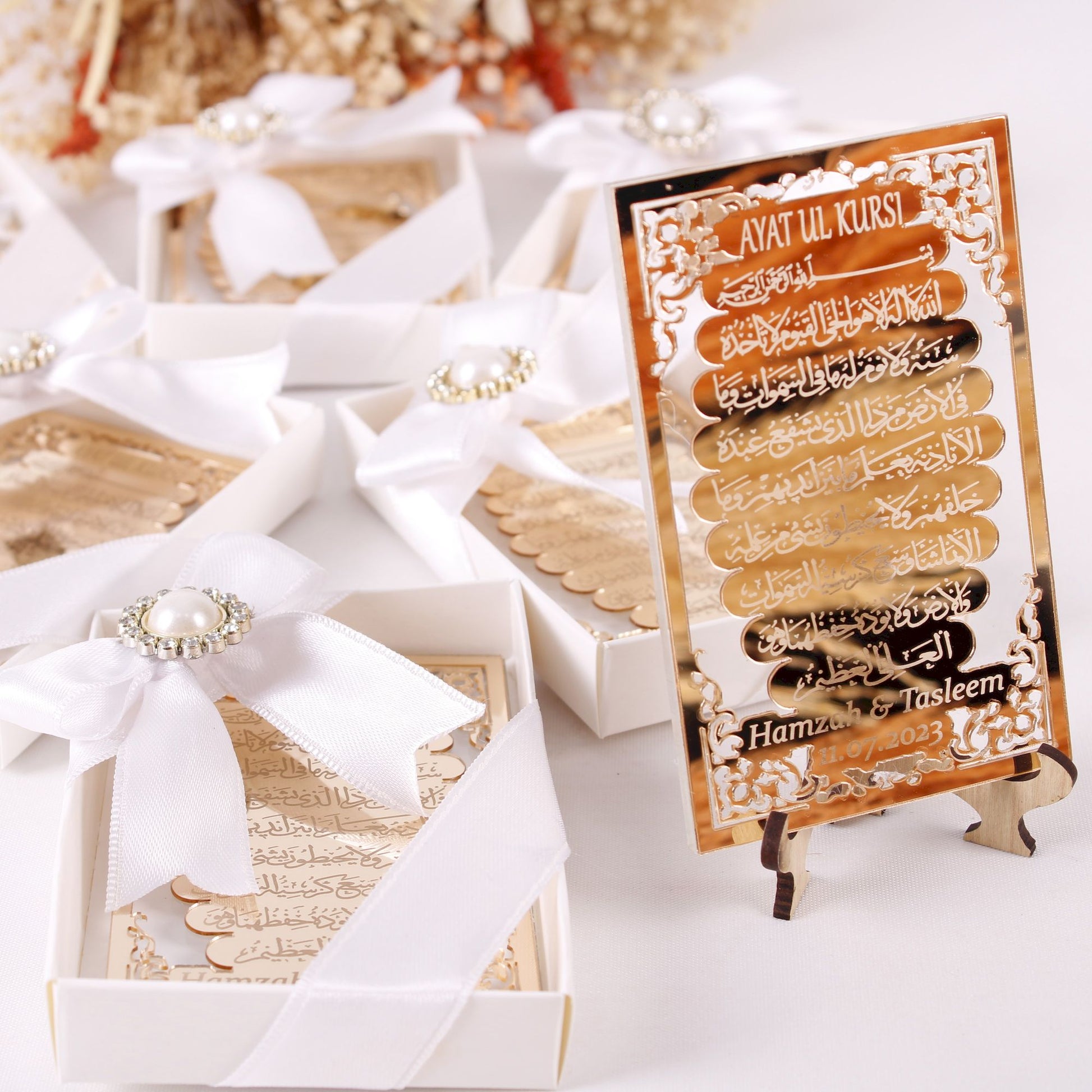 Personalized Wedding Favor Ayatul Kursi on Stand Gold Clear Mirrors - Islamic Elite Favors is a handmade gift shop offering a wide variety of unique and personalized gifts for all occasions. Whether you're looking for the perfect Ramadan, Eid, Hajj, wedding gift or something special for a birthday, baby shower or anniversary, we have something for everyone. High quality, made with love.