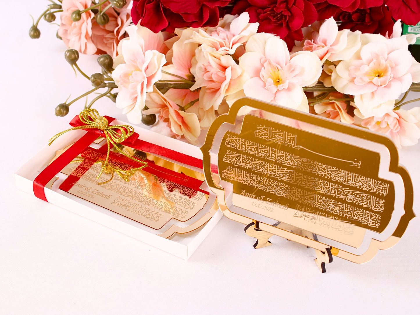 Personalized Wedding Favor Large Ayatul Kursi on Stand Rose Gold Plexi - Islamic Elite Favors is a handmade gift shop offering a wide variety of unique and personalized gifts for all occasions. Whether you're looking for the perfect Ramadan, Eid, Hajj, wedding gift or something special for a birthday, baby shower or anniversary, we have something for everyone. High quality, made with love.