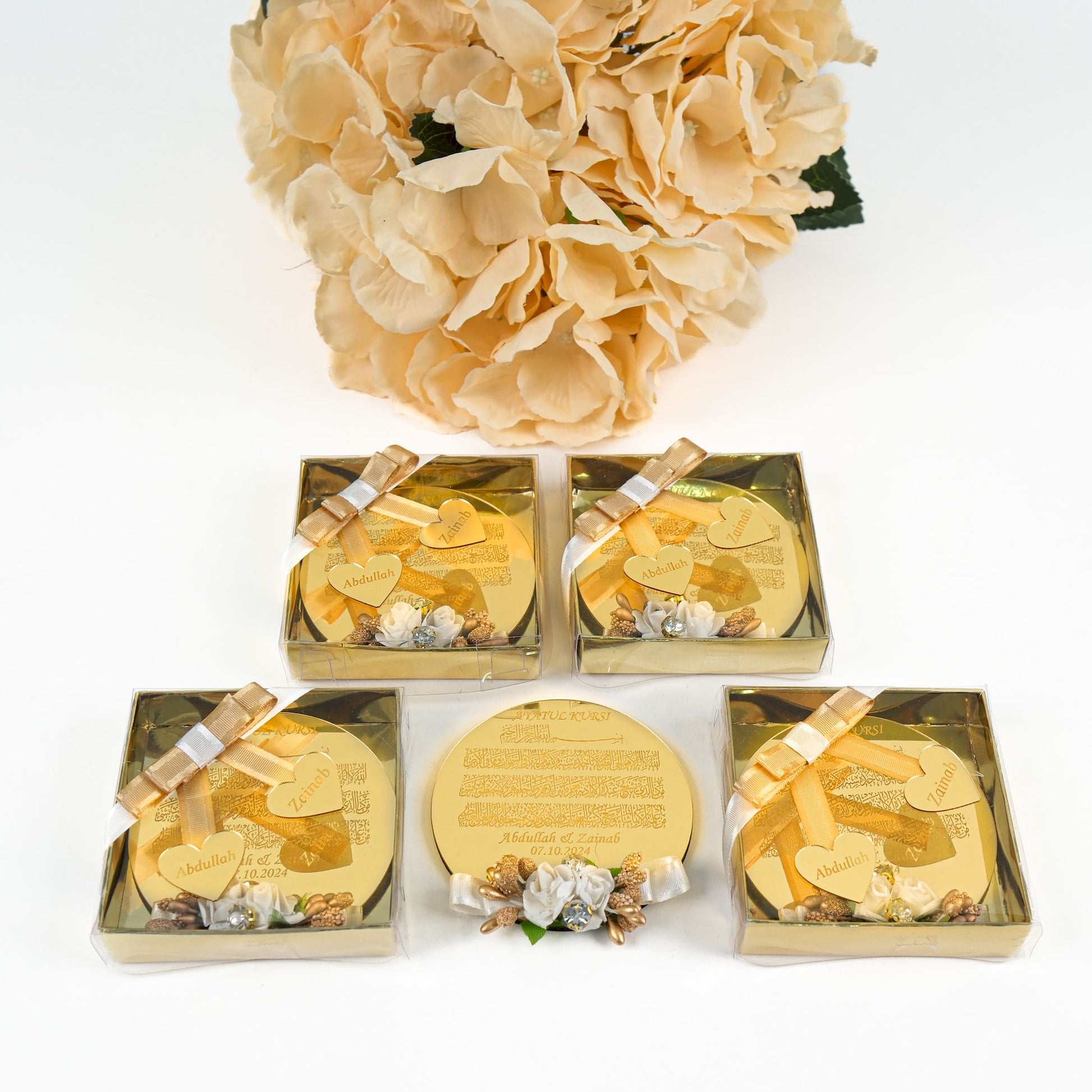 Personalized Ayatul Kursi Wedding Magnet Islamic Bridal Shower Favor - Islamic Elite Favors is a handmade gift shop offering a wide variety of unique and personalized gifts for all occasions. Whether you're looking for the perfect Ramadan, Eid, Hajj, wedding gift or something special for a birthday, baby shower or anniversary, we have something for everyone. High quality, made with love.