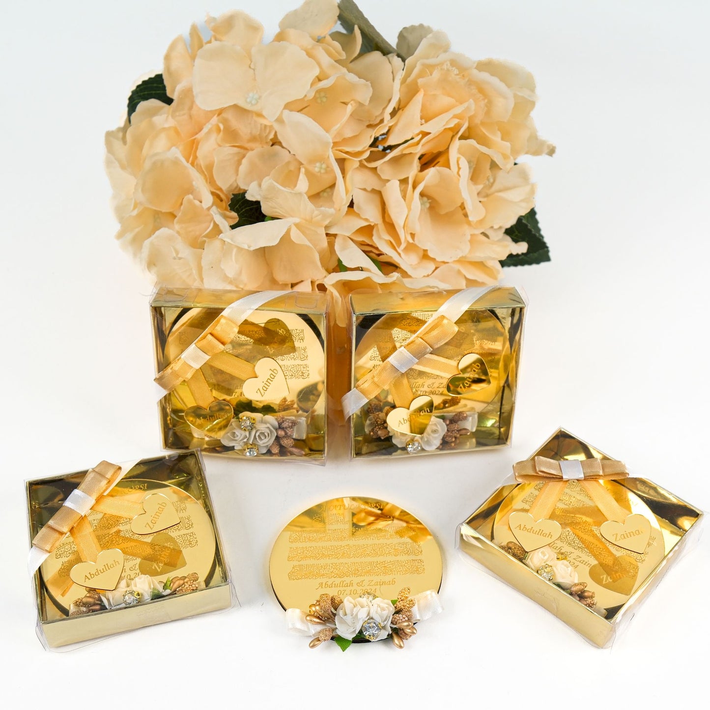 Personalized Ayatul Kursi Wedding Magnet Islamic Bridal Shower Favor - Islamic Elite Favors is a handmade gift shop offering a wide variety of unique and personalized gifts for all occasions. Whether you're looking for the perfect Ramadan, Eid, Hajj, wedding gift or something special for a birthday, baby shower or anniversary, we have something for everyone. High quality, made with love.