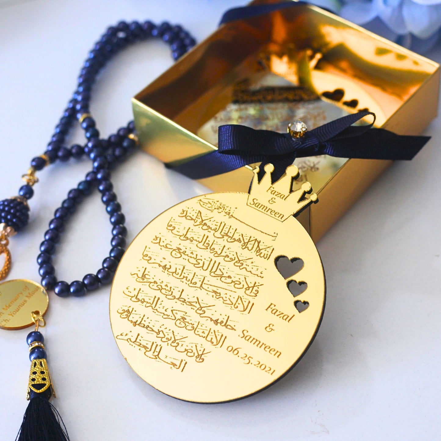 Personalized Wedding Favor Ayatul Kursi Magnet Gold Mirror Heart Theme - Islamic Elite Favors is a handmade gift shop offering a wide variety of unique and personalized gifts for all occasions. Whether you're looking for the perfect Ramadan, Eid, Hajj, wedding gift or something special for a birthday, baby shower or anniversary, we have something for everyone. High quality, made with love.