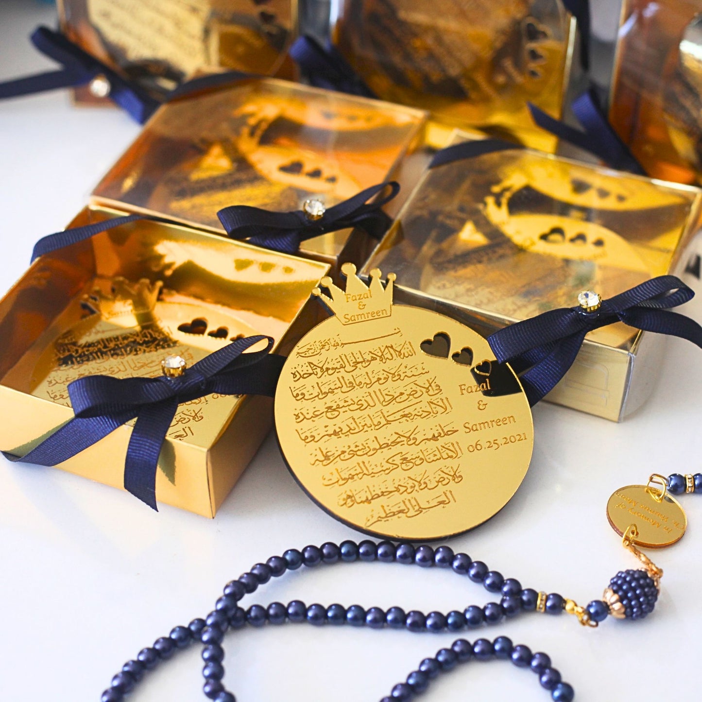 Personalized Wedding Favor Ayatul Kursi Magnet Gold Mirror Heart Theme - Islamic Elite Favors is a handmade gift shop offering a wide variety of unique and personalized gifts for all occasions. Whether you're looking for the perfect Ramadan, Eid, Hajj, wedding gift or something special for a birthday, baby shower or anniversary, we have something for everyone. High quality, made with love.