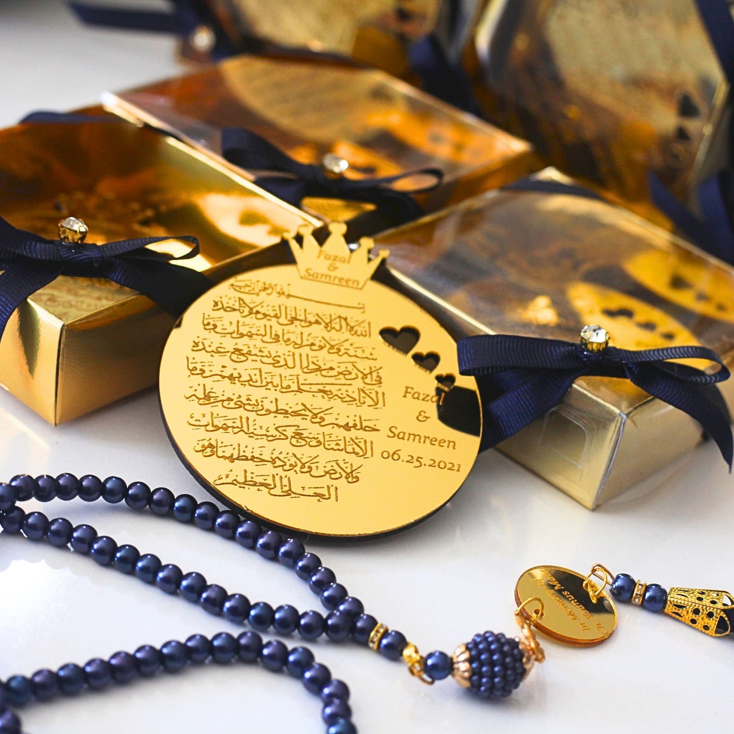 Personalized Wedding Favor Ayatul Kursi Magnet Gold Mirror Heart Theme - Islamic Elite Favors is a handmade gift shop offering a wide variety of unique and personalized gifts for all occasions. Whether you're looking for the perfect Ramadan, Eid, Hajj, wedding gift or something special for a birthday, baby shower or anniversary, we have something for everyone. High quality, made with love.