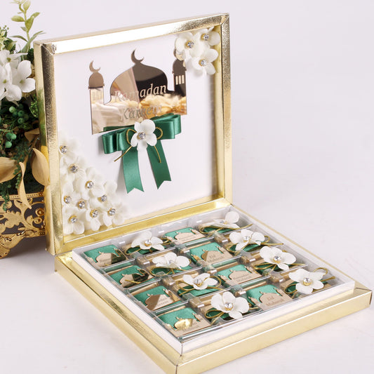 Chocolate Favors for Ramadan Eid, Happy Birthday, Baby Shower, Wedding - Islamic Elite Favors is a handmade gift shop offering a wide variety of unique and personalized gifts for all occasions. Whether you're looking for the perfect Ramadan, Eid, Hajj, wedding gift or something special for a birthday, baby shower or anniversary, we have something for everyone. High quality, made with love.