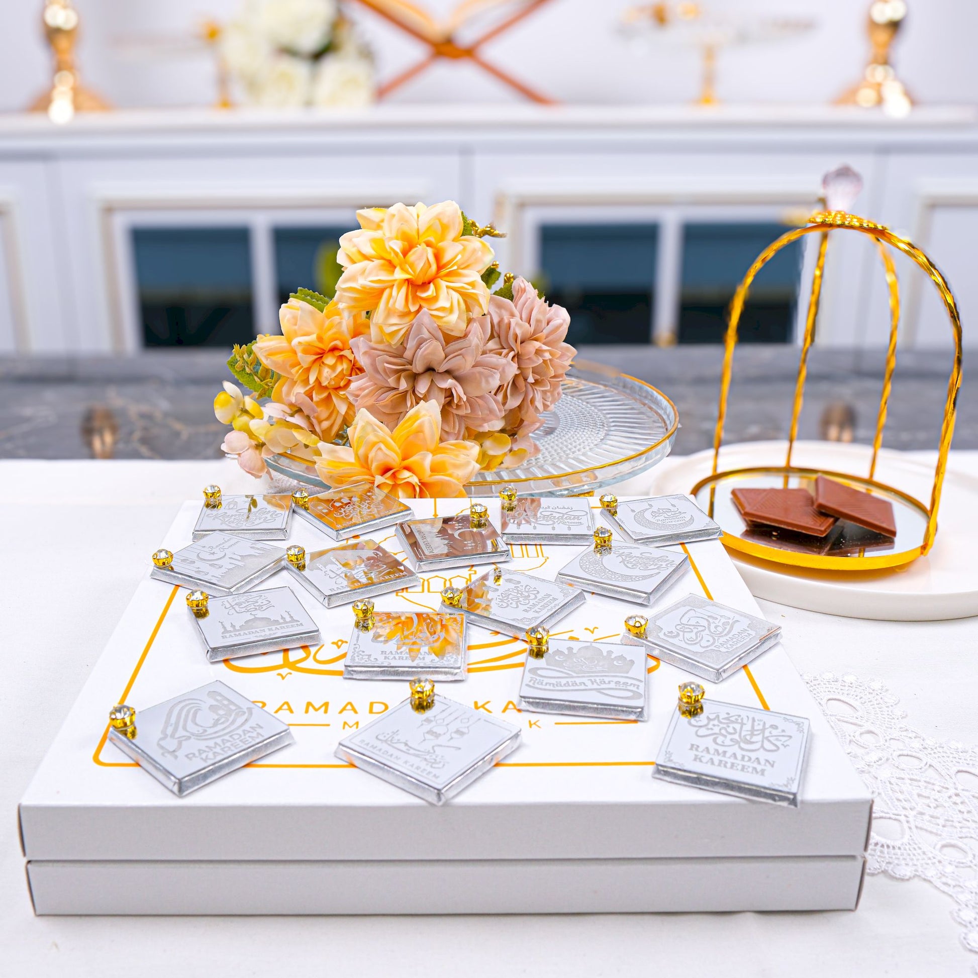 Chocolate Favors for Ramadan Eid, Happy Birthday, Baby Shower, Wedding - Islamic Elite Favors is a handmade gift shop offering a wide variety of unique and personalized gifts for all occasions. Whether you're looking for the perfect Ramadan, Eid, Hajj, wedding gift or something special for a birthday, baby shower or anniversary, we have something for everyone. High quality, made with love.