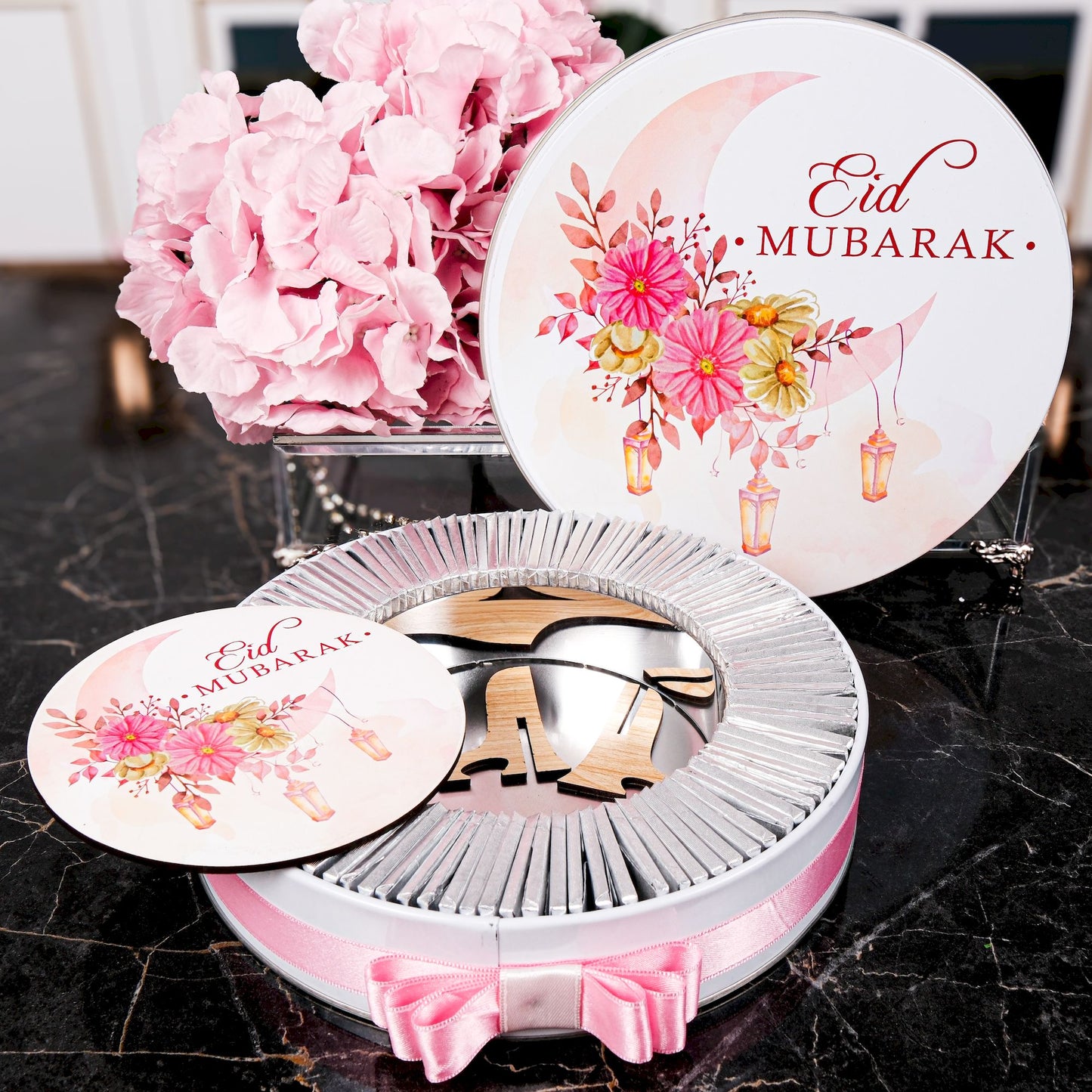 Ramadan Eid Chocolate Favors Box Table Decor Wedding Baby Shower Gifts - Islamic Elite Favors is a handmade gift shop offering a wide variety of unique and personalized gifts for all occasions. Whether you're looking for the perfect Ramadan, Eid, Hajj, wedding gift or something special for a birthday, baby shower or anniversary, we have something for everyone. High quality, made with love.