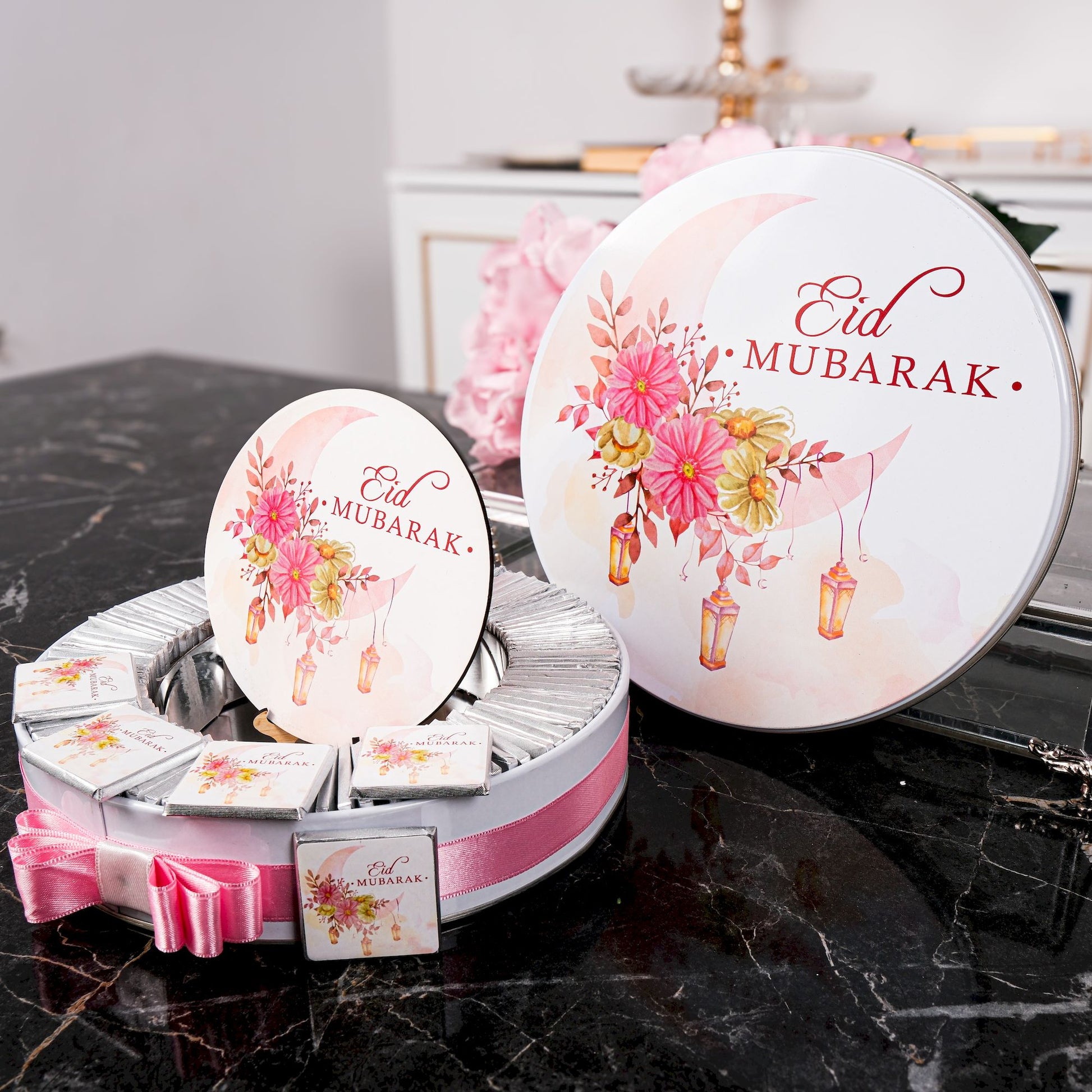 Ramadan Eid Chocolate Favors Box Table Decor Wedding Baby Shower Gifts - Islamic Elite Favors is a handmade gift shop offering a wide variety of unique and personalized gifts for all occasions. Whether you're looking for the perfect Ramadan, Eid, Hajj, wedding gift or something special for a birthday, baby shower or anniversary, we have something for everyone. High quality, made with love.