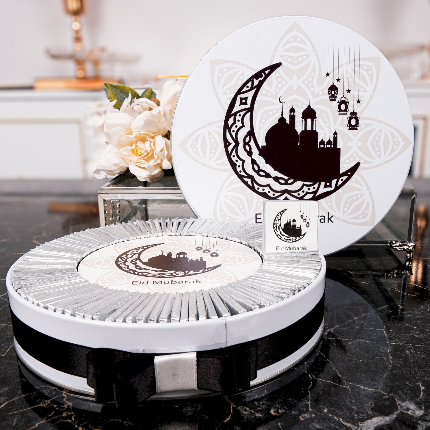 Ramadan Eid Chocolate Favors Box Table Decor Wedding Baby Shower Gifts - Islamic Elite Favors is a handmade gift shop offering a wide variety of unique and personalized gifts for all occasions. Whether you're looking for the perfect Ramadan, Eid, Hajj, wedding gift or something special for a birthday, baby shower or anniversary, we have something for everyone. High quality, made with love.