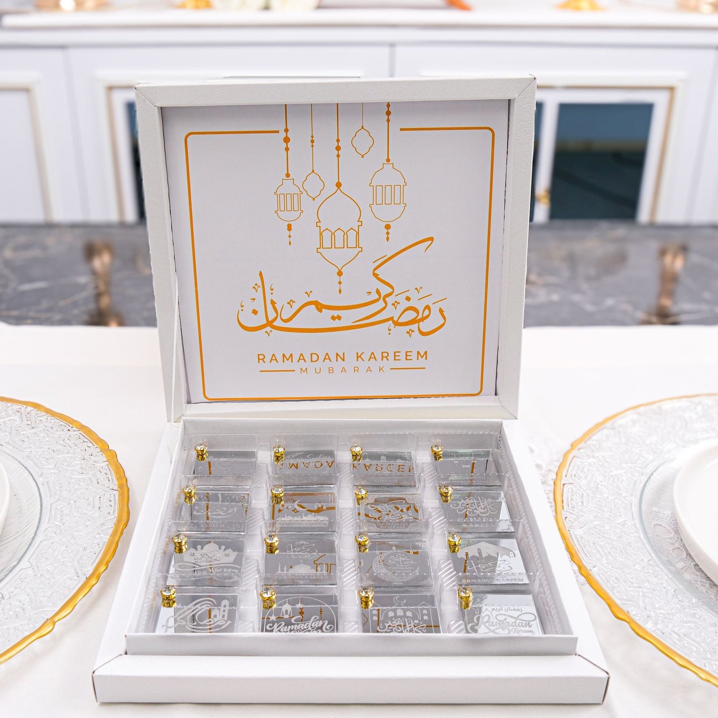 Chocolate Favors for Ramadan Eid, Happy Birthday, Baby Shower, Wedding - Islamic Elite Favors is a handmade gift shop offering a wide variety of unique and personalized gifts for all occasions. Whether you're looking for the perfect Ramadan, Eid, Hajj, wedding gift or something special for a birthday, baby shower or anniversary, we have something for everyone. High quality, made with love.