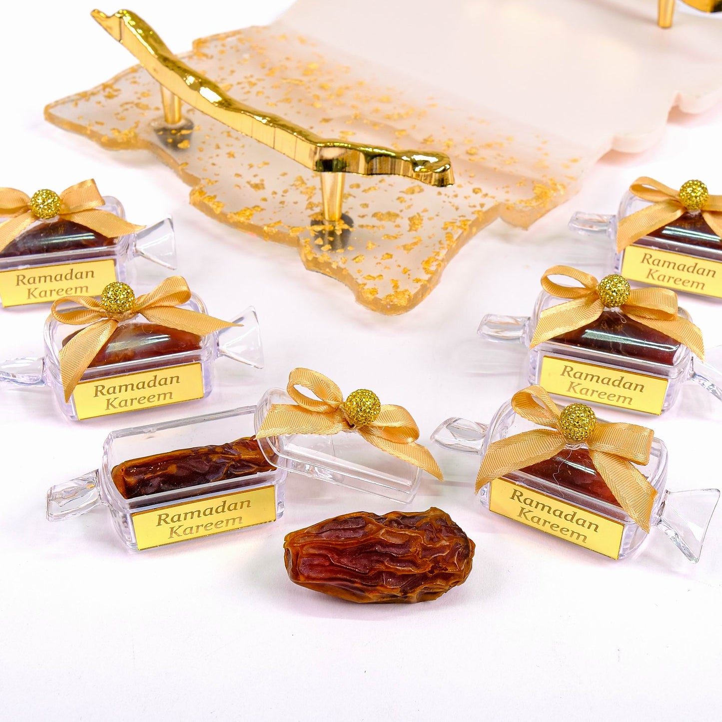 Personalized Ramadan Dates Hurma Favors | Ramadan Eid Islamic Muslim Party Favors Gifts - Islamic Elite Favors is a handmade gift shop offering a wide variety of unique and personalized gifts for all occasions. Whether you're looking for the perfect Ramadan, Eid, Hajj, wedding gift or something special for a birthday, baby shower or anniversary, we have something for everyone. High quality, made with love.