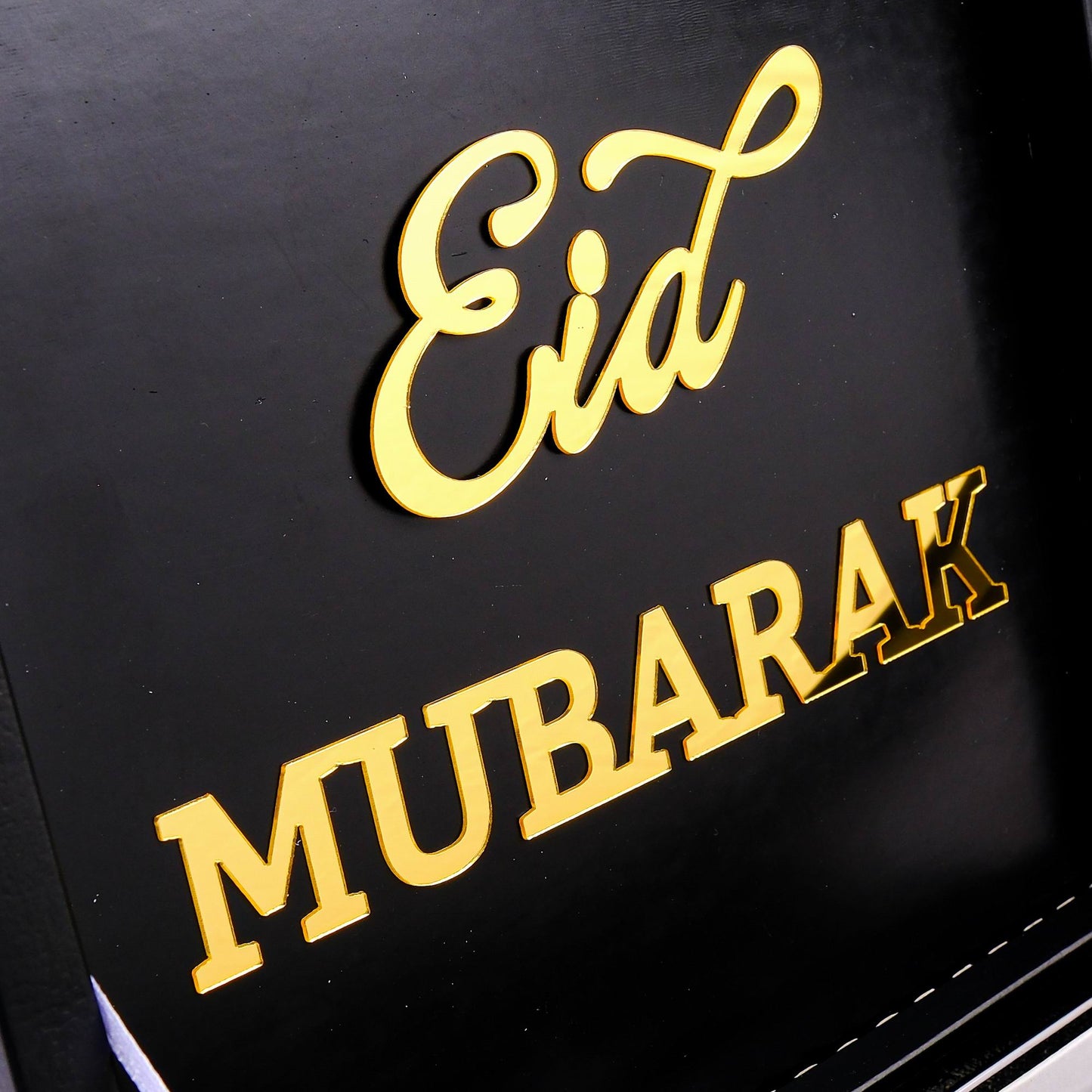 Eid Mubarak Chocolate Box, Ramadan Kareem Ramadan Mubarak Eid al-Adha Chocolate Gift Favors for Guests - Islamic Elite Favors is a handmade gift shop offering a wide variety of unique and personalized gifts for all occasions. Whether you're looking for the perfect Ramadan, Eid, Hajj, wedding gift or something special for a birthday, baby shower or anniversary, we have something for everyone. High quality, made with love.