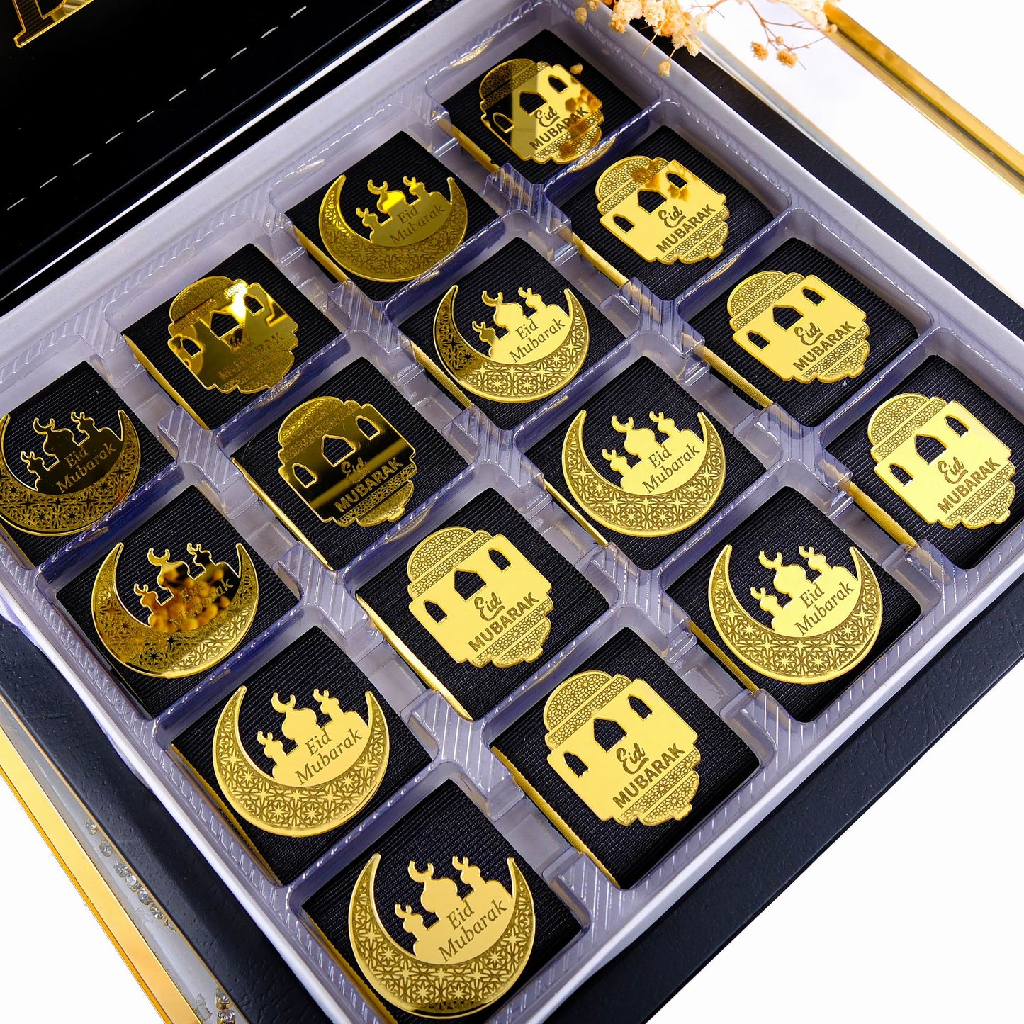 Eid Mubarak Chocolate Box, Ramadan Kareem Ramadan Mubarak Eid al-Adha Chocolate Gift Favors for Guests - Islamic Elite Favors is a handmade gift shop offering a wide variety of unique and personalized gifts for all occasions. Whether you're looking for the perfect Ramadan, Eid, Hajj, wedding gift or something special for a birthday, baby shower or anniversary, we have something for everyone. High quality, made with love.