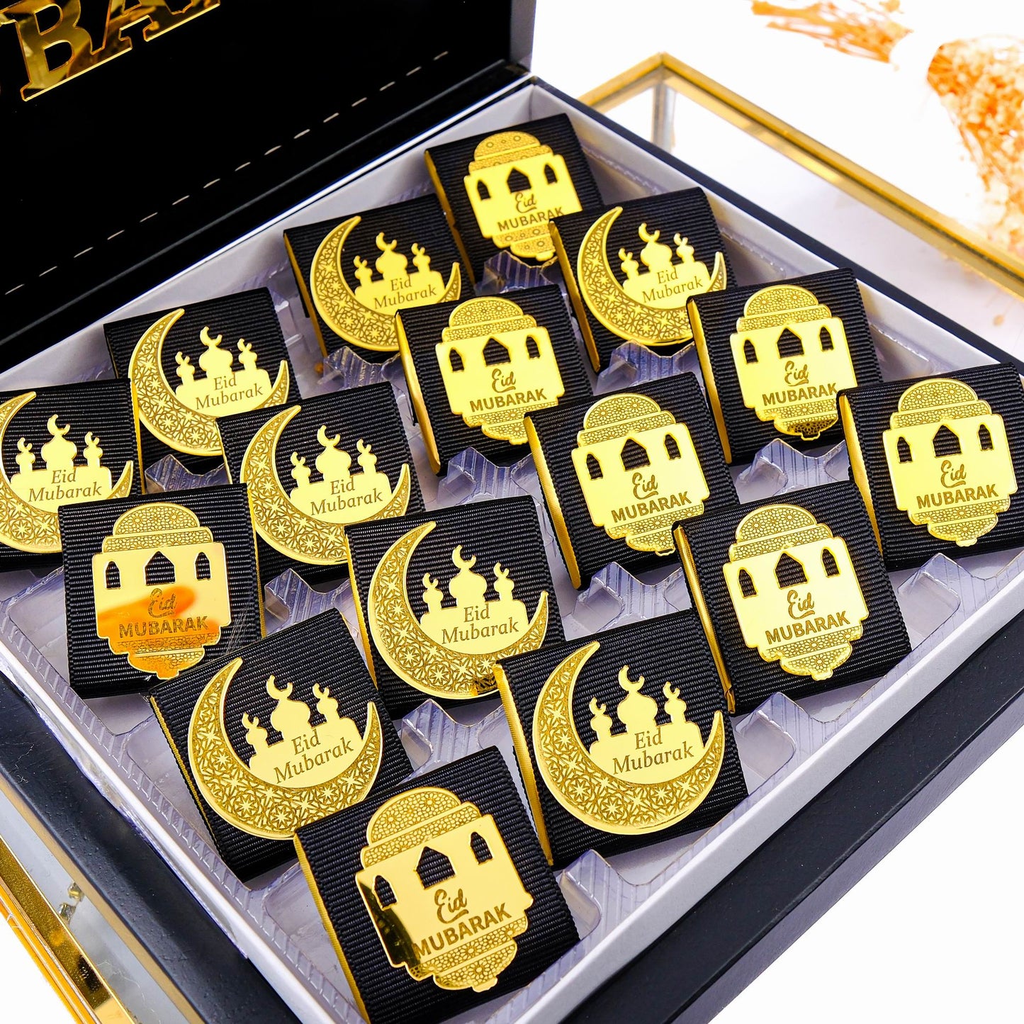 Eid Mubarak Chocolate Box, Ramadan Kareem Ramadan Mubarak Eid al-Adha Chocolate Gift Favors for Guests - Islamic Elite Favors is a handmade gift shop offering a wide variety of unique and personalized gifts for all occasions. Whether you're looking for the perfect Ramadan, Eid, Hajj, wedding gift or something special for a birthday, baby shower or anniversary, we have something for everyone. High quality, made with love.