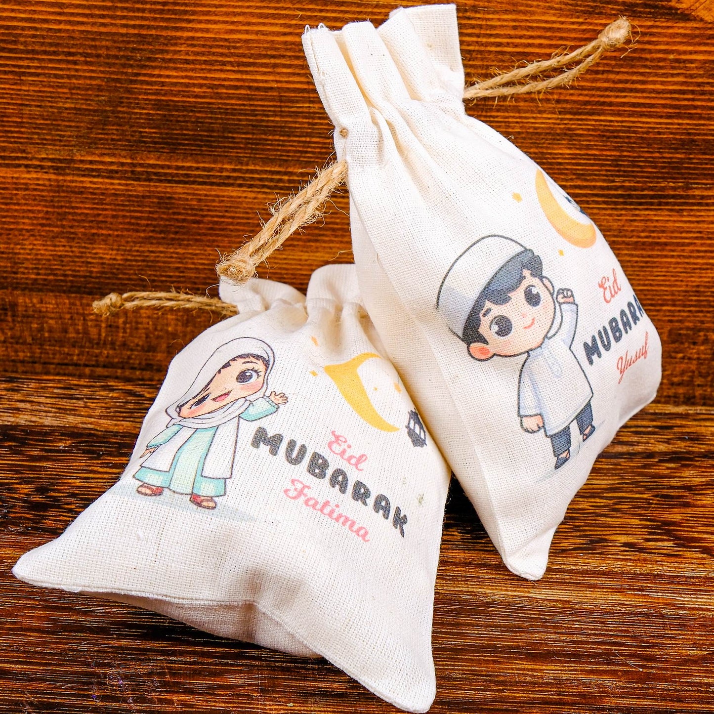 Personalized Eid Gift Bag for Kids, Custom Ramadan Favor Pouch, Cotton Treat Bag, Goodie Bag - Islamic Elite Favors is a handmade gift shop offering a wide variety of unique and personalized gifts for all occasions. Whether you're looking for the perfect Ramadan, Eid, Hajj, wedding gift or something special for a birthday, baby shower or anniversary, we have something for everyone. High quality, made with love.