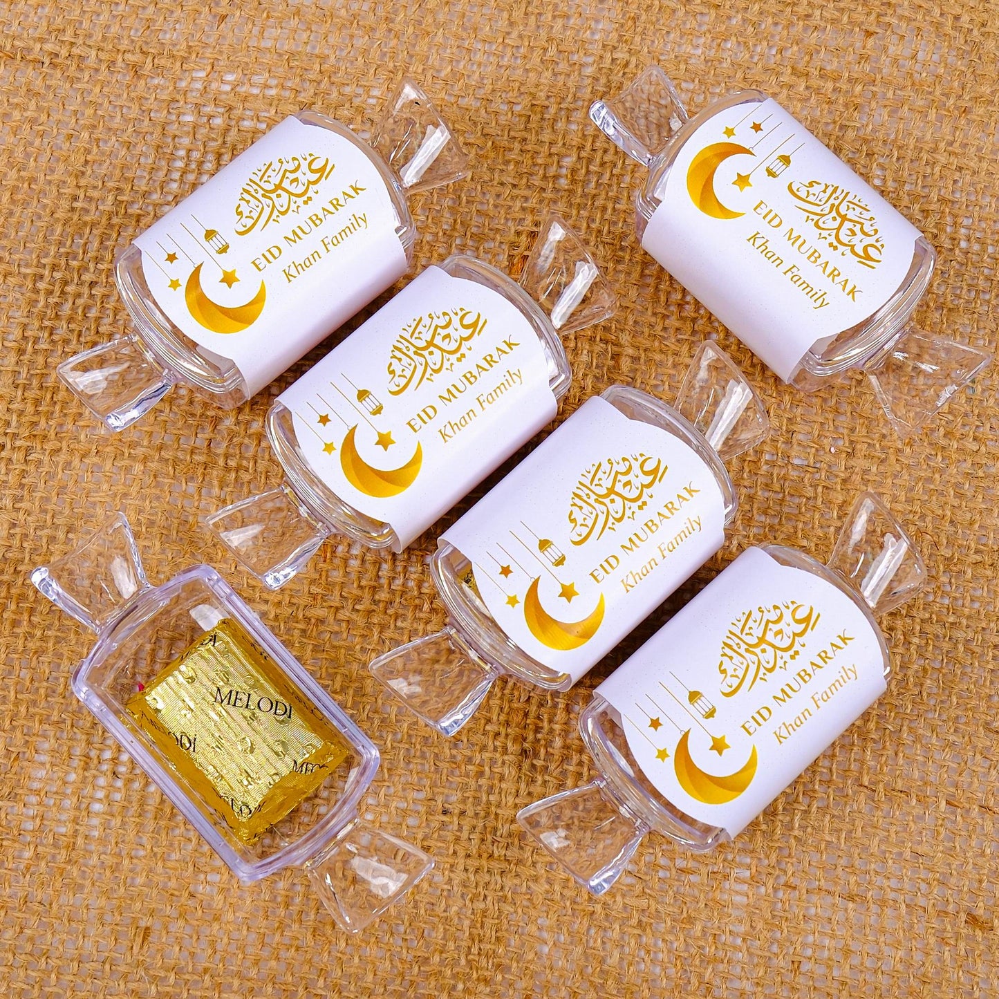 Personalised Eid Chocolate Gift, Ramadan Eid Mubarak Sweet Boxes Favors For Guests - Islamic Elite Favors is a handmade gift shop offering a wide variety of unique and personalized gifts for all occasions. Whether you're looking for the perfect Ramadan, Eid, Hajj, wedding gift or something special for a birthday, baby shower or anniversary, we have something for everyone. High quality, made with love.