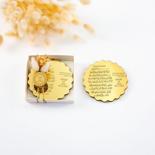 Personalized Ayatul Kursi Magnet Favor with Natural Dried Flower - Islamic Elite Favors is a handmade gift shop offering a wide variety of unique and personalized gifts for all occasions. Whether you're looking for the perfect Ramadan, Eid, Hajj, wedding gift or something special for a birthday, baby shower or anniversary, we have something for everyone. High quality, made with love.