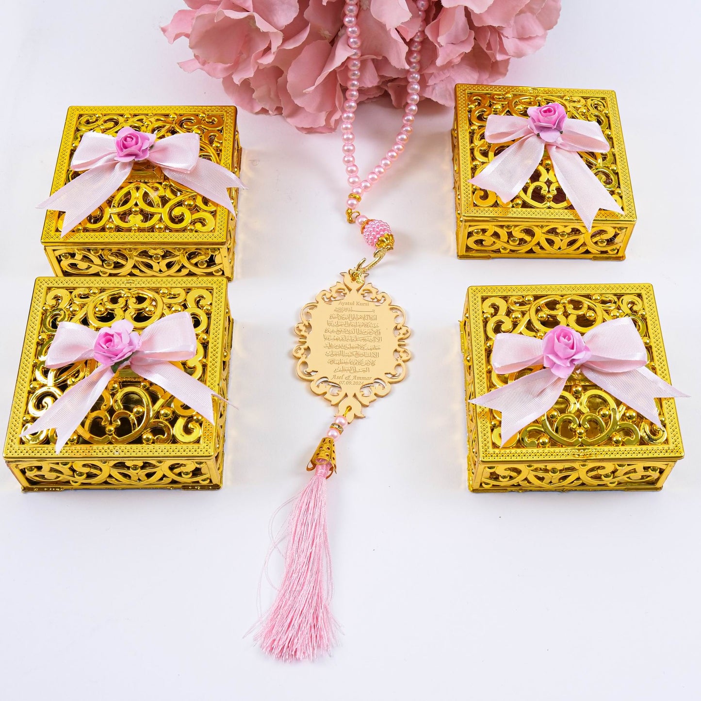 Personalized Prayer Beads with Ayatul Kursi Imame, Ramadan Eid Wedding Muslim Party Favors - Islamic Elite Favors is a handmade gift shop offering a wide variety of unique and personalized gifts for all occasions. Whether you're looking for the perfect Ramadan, Eid, Hajj, wedding gift or something special for a birthday, baby shower or anniversary, we have something for everyone. High quality, made with love.