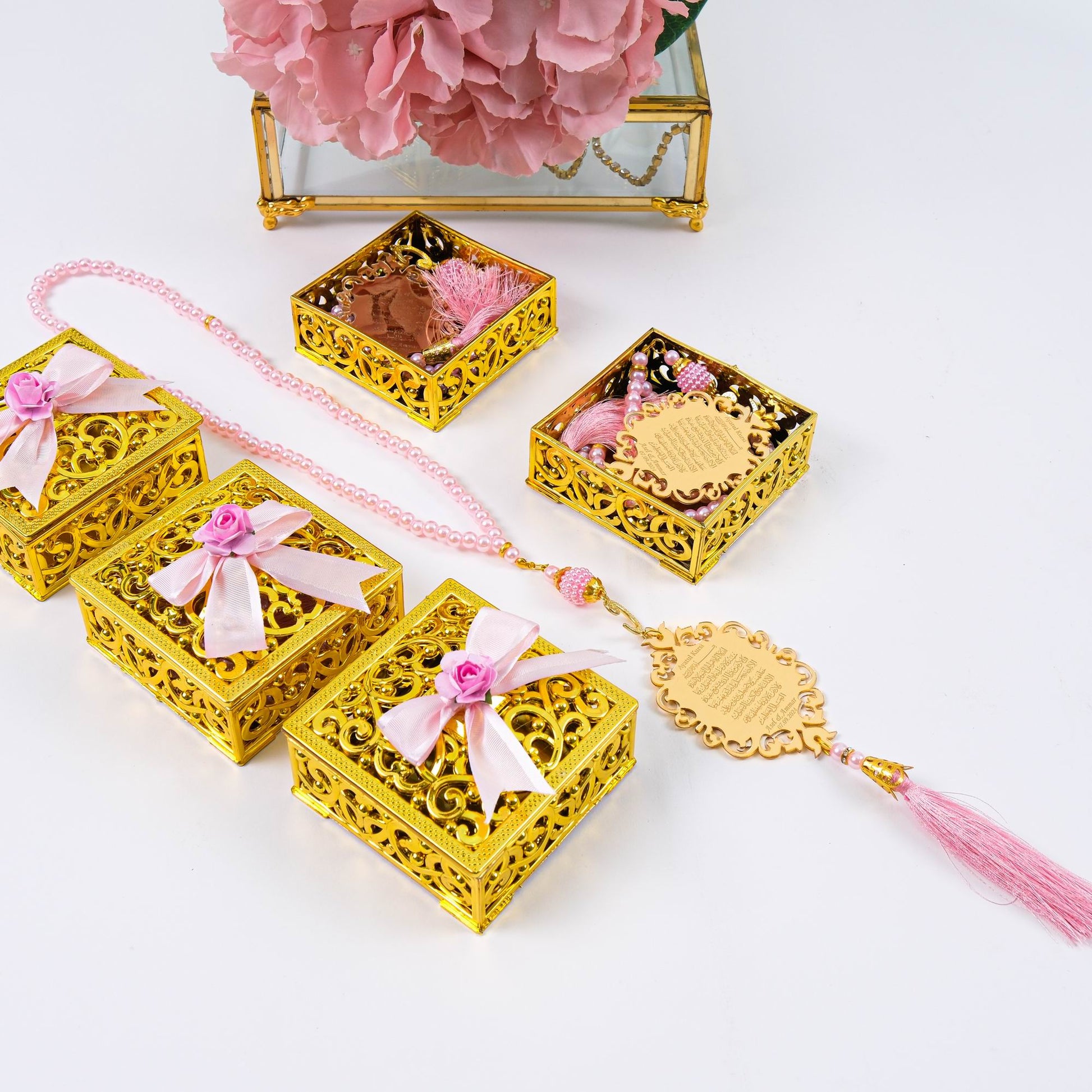 Personalized Prayer Beads with Ayatul Kursi Imame, Ramadan Eid Wedding Muslim Party Favors - Islamic Elite Favors is a handmade gift shop offering a wide variety of unique and personalized gifts for all occasions. Whether you're looking for the perfect Ramadan, Eid, Hajj, wedding gift or something special for a birthday, baby shower or anniversary, we have something for everyone. High quality, made with love.