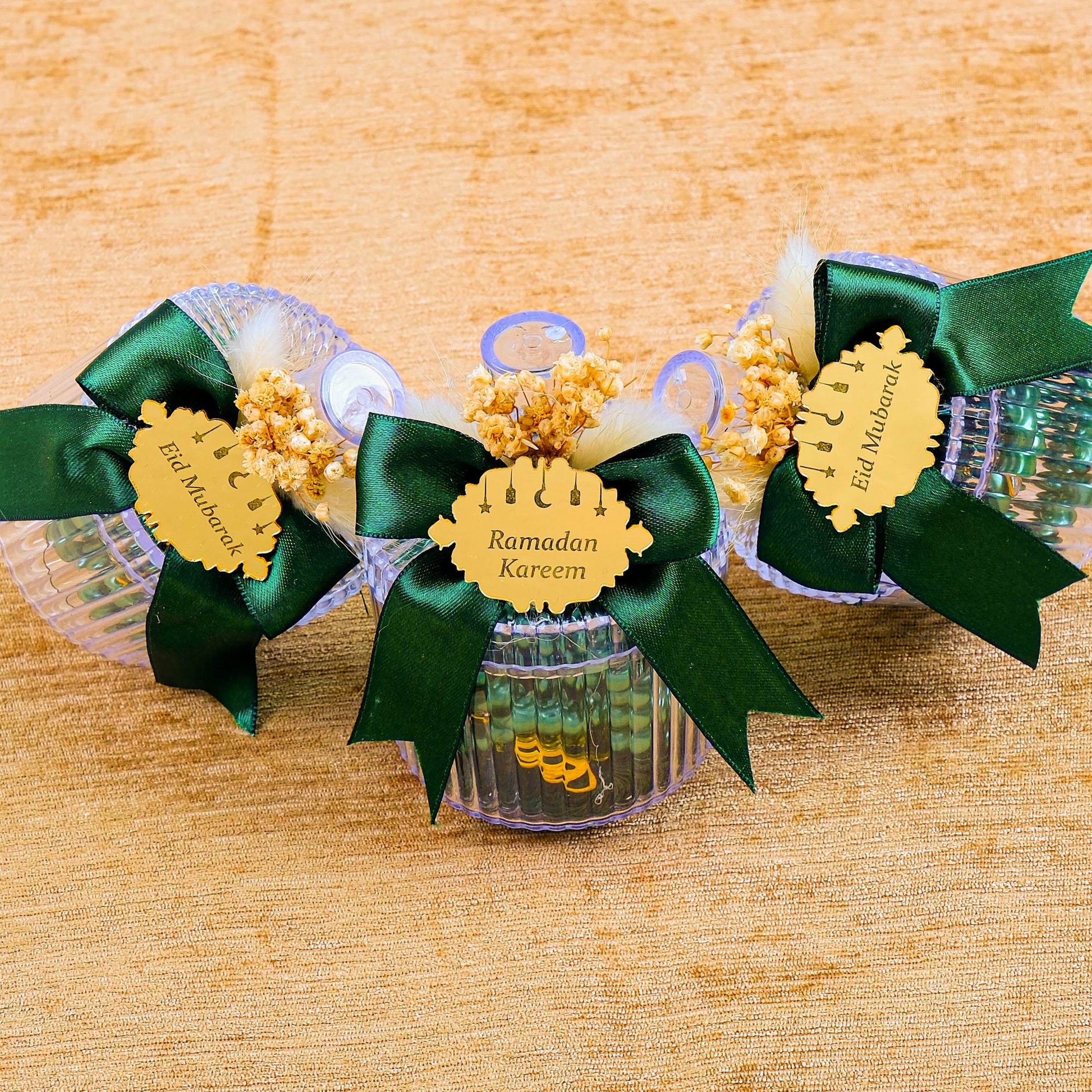 Personalized Prayer Beads Tasbeeh Favors with Natural Dried Flowers, Ramadan Eid Wedding Islamic Gift - Islamic Elite Favors is a handmade gift shop offering a wide variety of unique and personalized gifts for all occasions. Whether you're looking for the perfect Ramadan, Eid, Hajj, wedding gift or something special for a birthday, baby shower or anniversary, we have something for everyone. High quality, made with love.