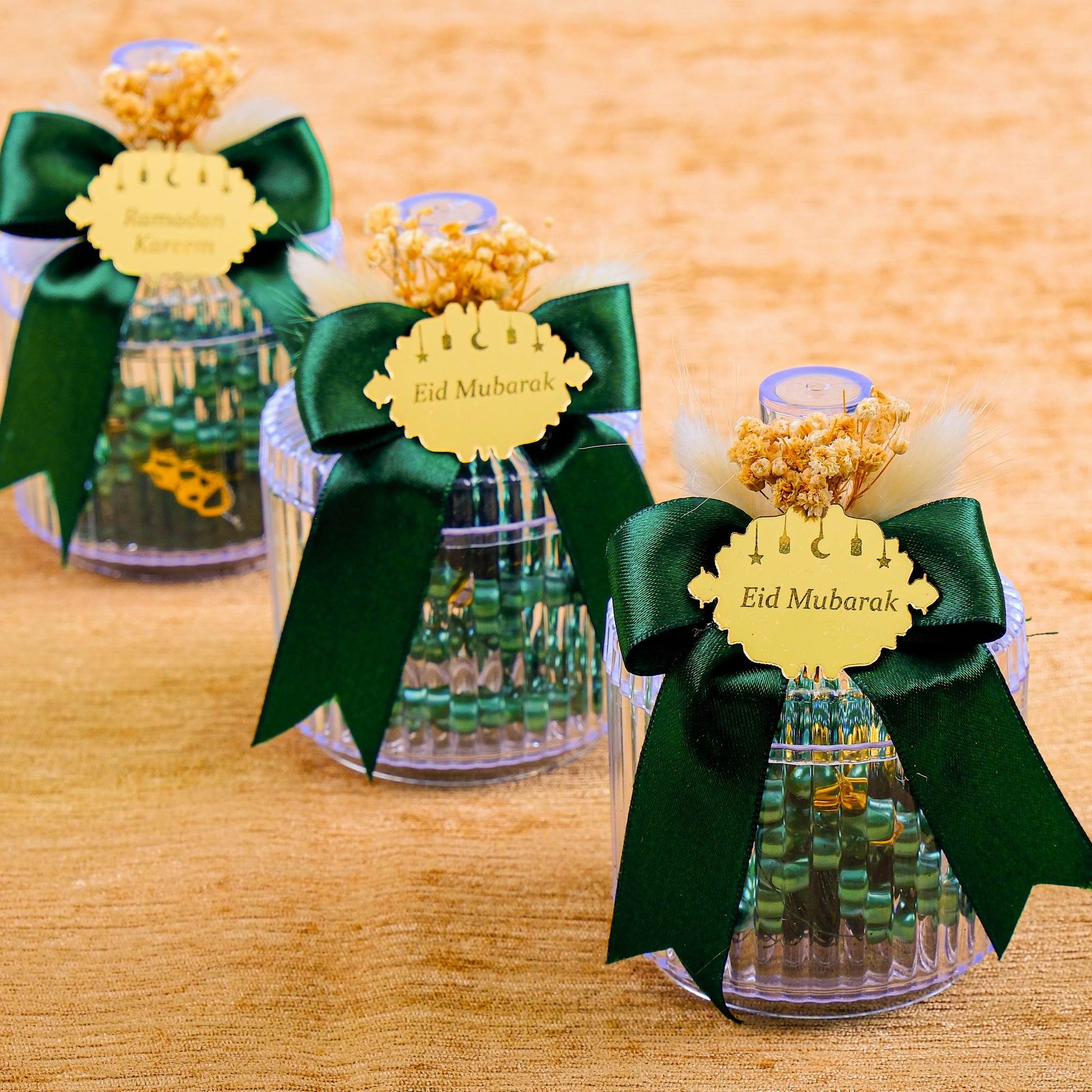 Personalized Prayer Beads Tasbeeh Favors with Natural Dried Flowers, Ramadan Eid Wedding Islamic Gift - Islamic Elite Favors is a handmade gift shop offering a wide variety of unique and personalized gifts for all occasions. Whether you're looking for the perfect Ramadan, Eid, Hajj, wedding gift or something special for a birthday, baby shower or anniversary, we have something for everyone. High quality, made with love.