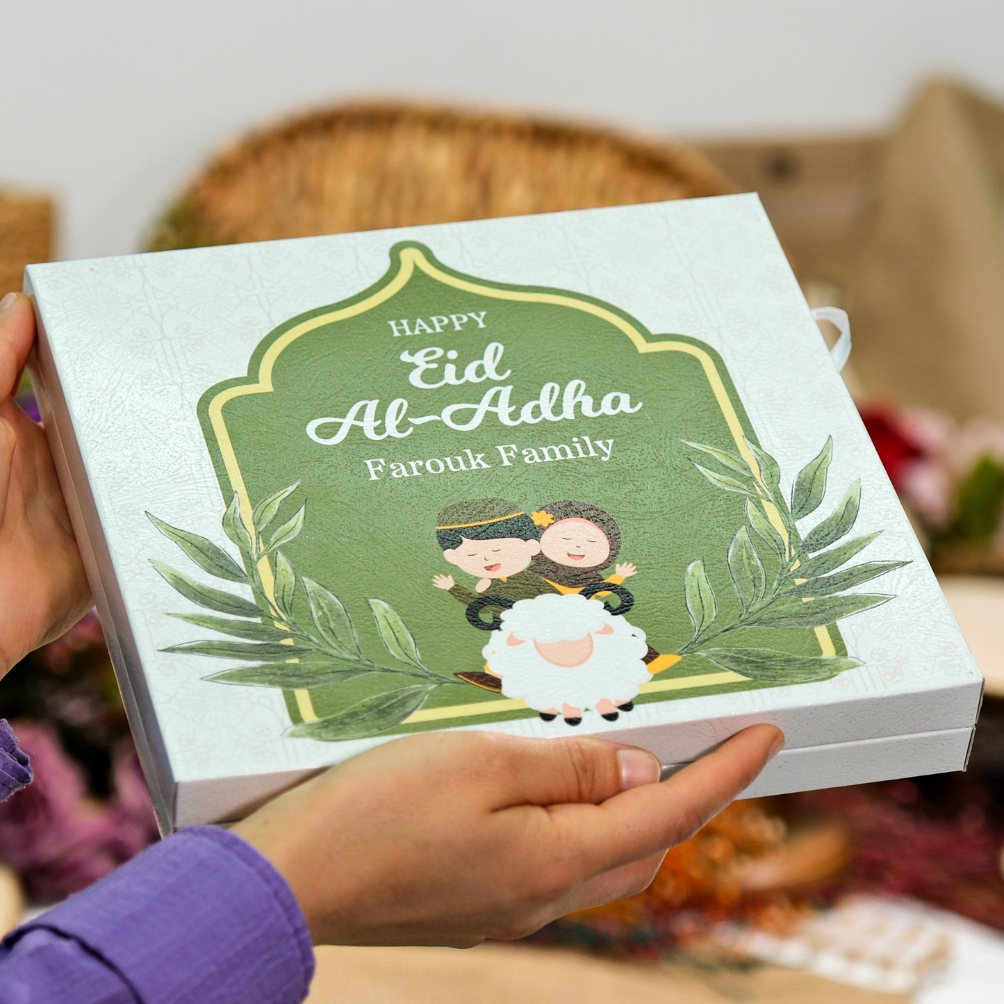 Eid Al Adha Custom Chocolate Favors, Eid Mubarak Favors, Hajj Mubarak, Umrah Mubarak, Eid Gifts for Guests, Halal Chocolate, Eid Chocolate - Islamic Elite Favors is a handmade gift shop offering a wide variety of unique and personalized gifts for all occasions. Whether you're looking for the perfect Ramadan, Eid, Hajj, wedding gift or something special for a birthday, baby shower or anniversary, we have something for everyone. High quality, made with love.