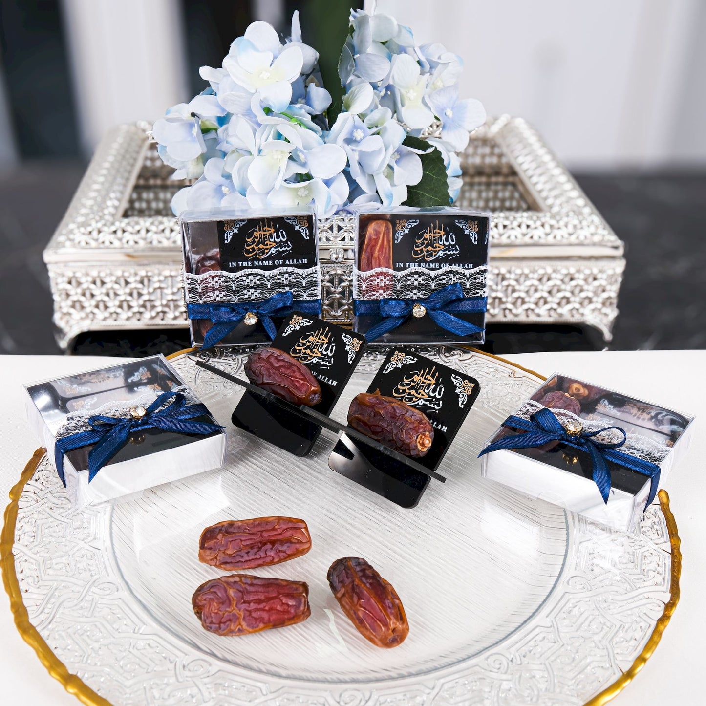 Personalized Hurma Dates Favors Ramadan Eid Wedding Hajj Islamic Gift - Islamic Elite Favors is a handmade gift shop offering a wide variety of unique and personalized gifts for all occasions. Whether you're looking for the perfect Ramadan, Eid, Hajj, wedding gift or something special for a birthday, baby shower or anniversary, we have something for everyone. High quality, made with love.