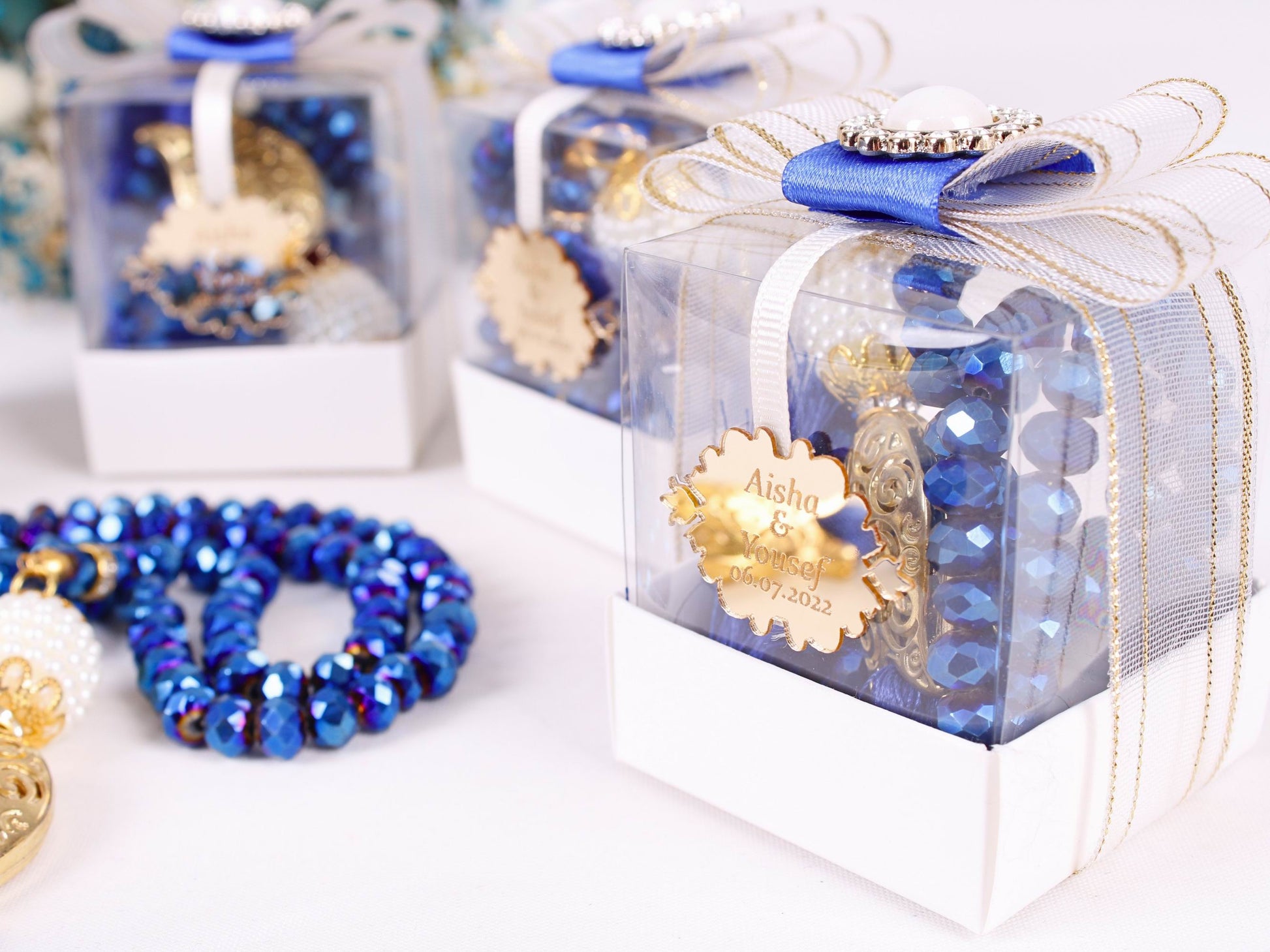 Personalized Crystal Prayer Beads Favor, Ramadan Eid Wedding Baby Shower Islamic Gift - Islamic Elite Favors is a handmade gift shop offering a wide variety of unique and personalized gifts for all occasions. Whether you're looking for the perfect Ramadan, Eid, Hajj, wedding gift or something special for a birthday, baby shower or anniversary, we have something for everyone. High quality, made with love.
