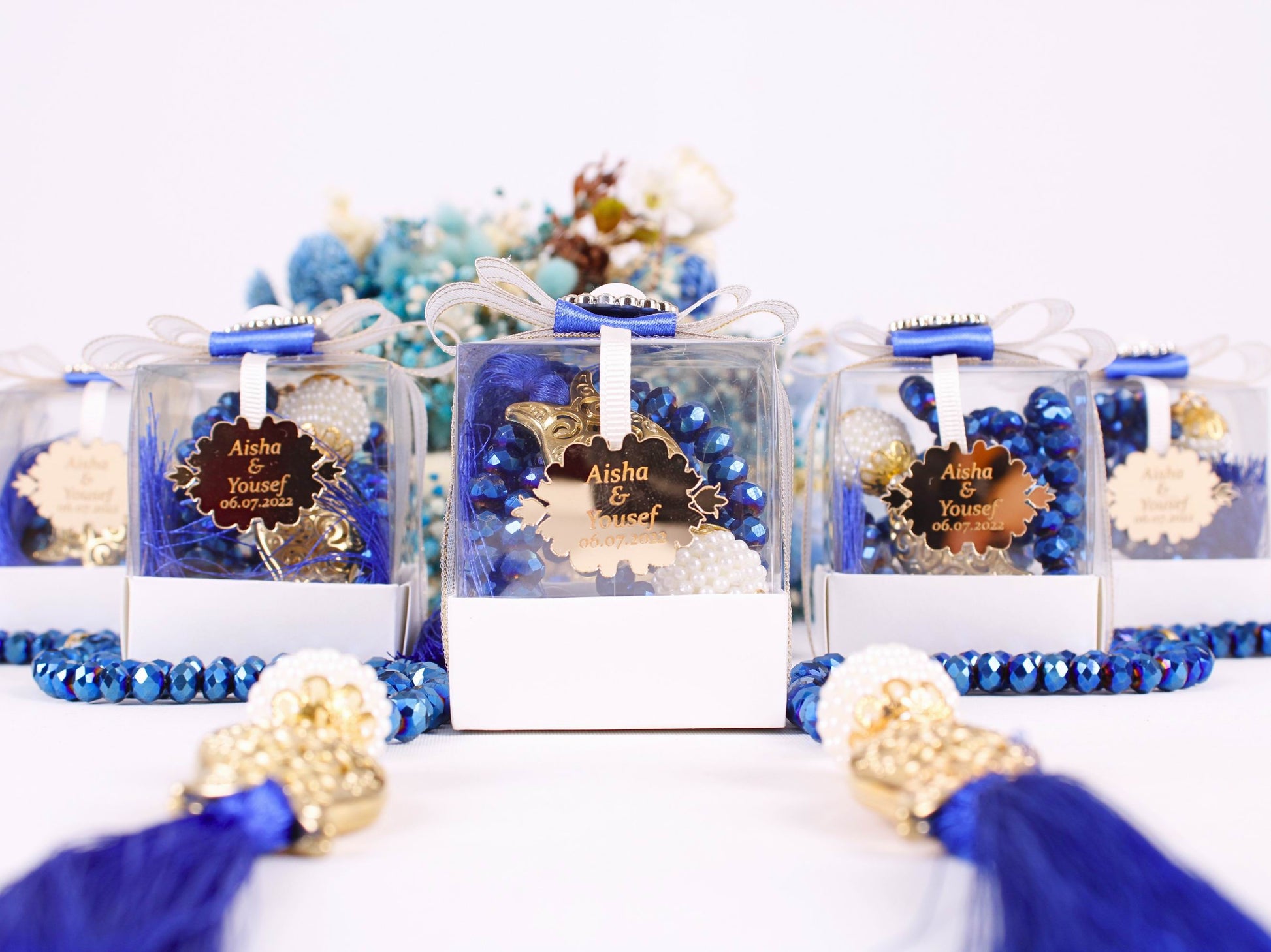 Personalized Crystal Prayer Beads Favor, Ramadan Eid Wedding Baby Shower Islamic Gift - Islamic Elite Favors is a handmade gift shop offering a wide variety of unique and personalized gifts for all occasions. Whether you're looking for the perfect Ramadan, Eid, Hajj, wedding gift or something special for a birthday, baby shower or anniversary, we have something for everyone. High quality, made with love.