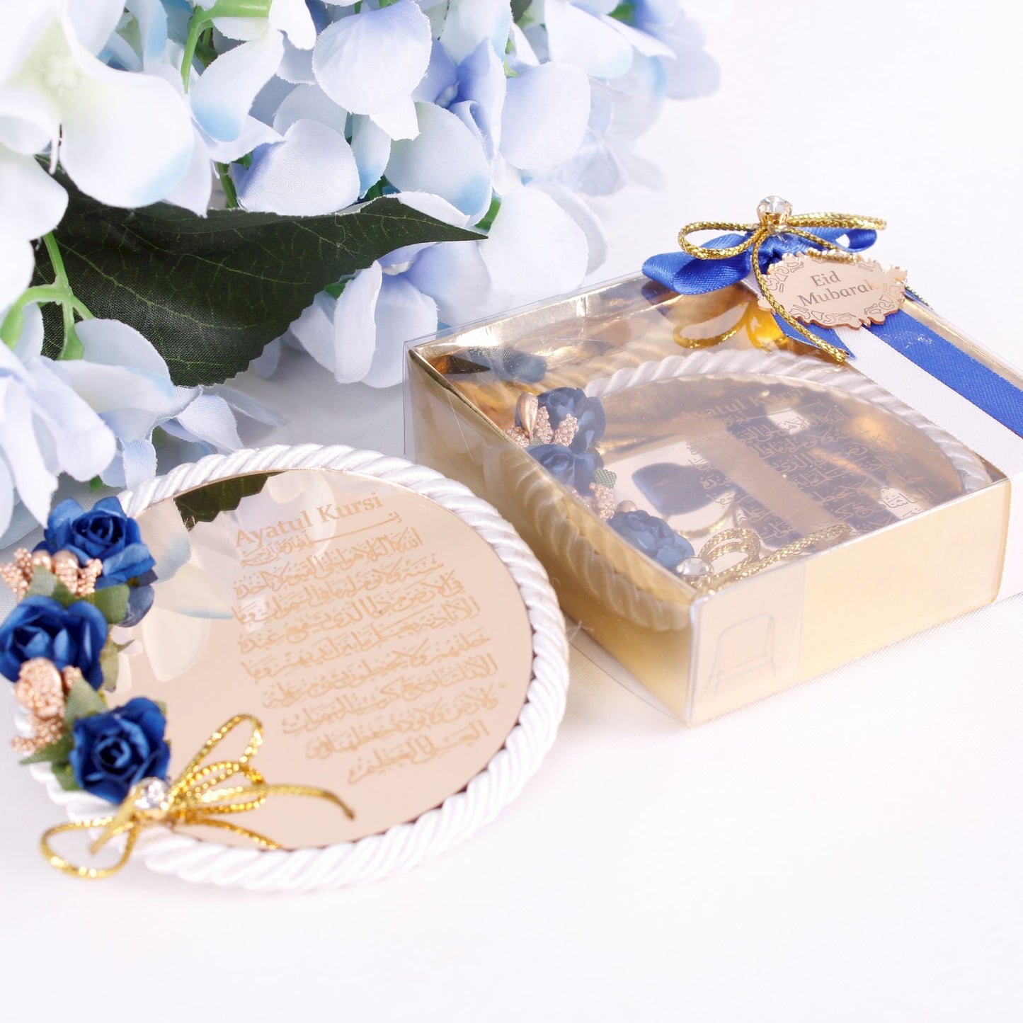 Personalized Wedding Favor Ayatul Kursi Magnet Silver Mirror Rope - Islamic Elite Favors is a handmade gift shop offering a wide variety of unique and personalized gifts for all occasions. Whether you're looking for the perfect Ramadan, Eid, Hajj, wedding gift or something special for a birthday, baby shower or anniversary, we have something for everyone. High quality, made with love.