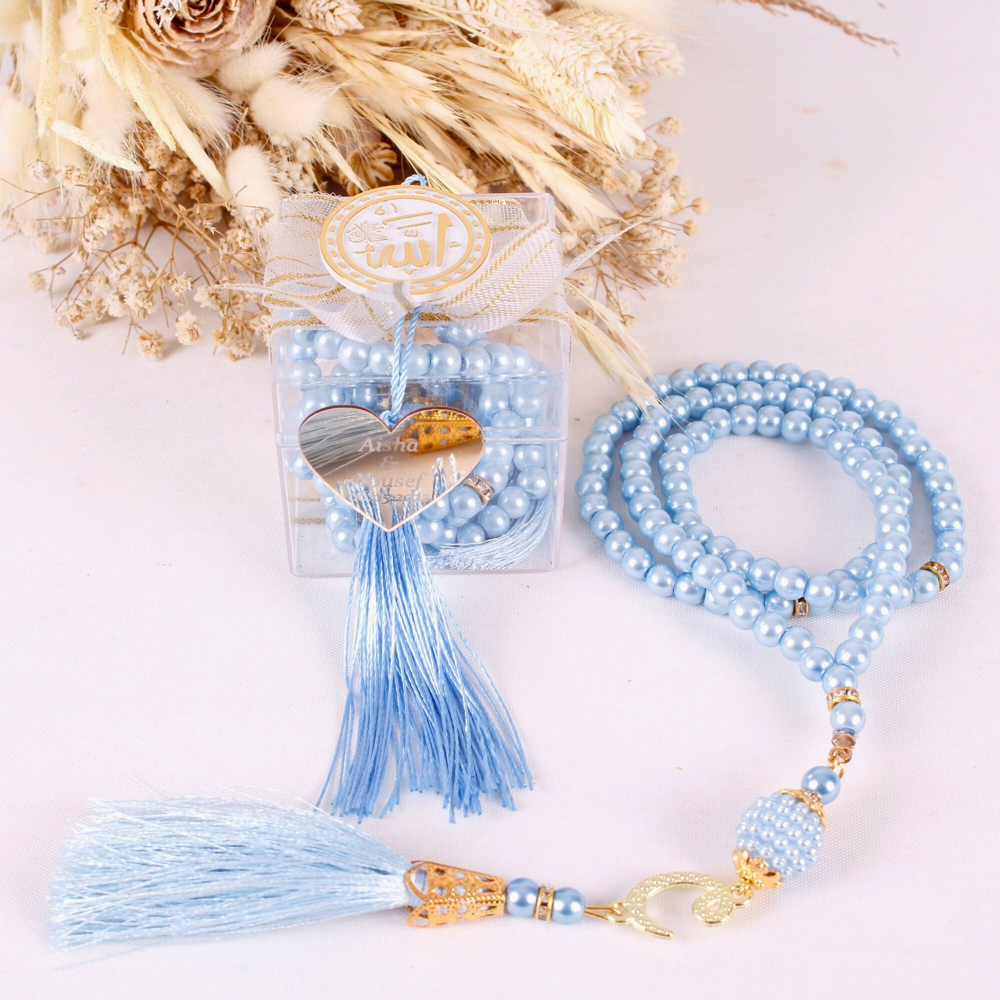 Personalized Prayer Beads Wedding Favor Decorated Gift Box with Heart - Islamic Elite Favors is a handmade gift shop offering a wide variety of unique and personalized gifts for all occasions. Whether you're looking for the perfect Ramadan, Eid, Hajj, wedding gift or something special for a birthday, baby shower or anniversary, we have something for everyone. High quality, made with love.