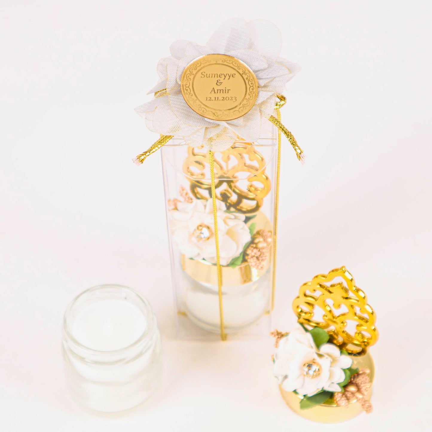 Personalized Wedding Favor Glass Candle Holder Rose with Plexi Theme - Islamic Elite Favors is a handmade gift shop offering a wide variety of unique and personalized gifts for all occasions. Whether you're looking for the perfect Ramadan, Eid, Hajj, wedding gift or something special for a birthday, baby shower or anniversary, we have something for everyone. High quality, made with love.