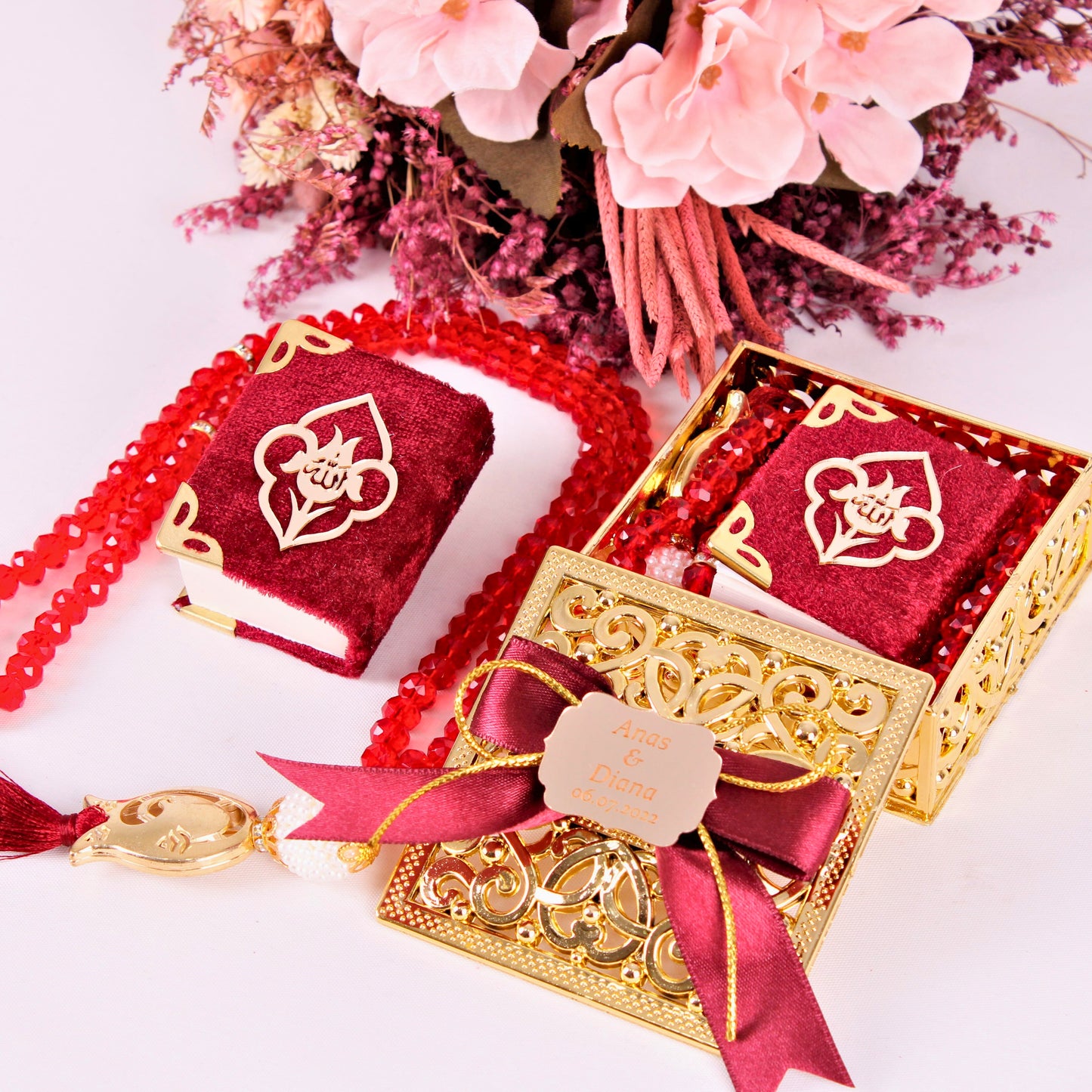 Personalized Wedding Favor Stylish Mini Quran Crystal Tasbeeh Set - Islamic Elite Favors is a handmade gift shop offering a wide variety of unique and personalized gifts for all occasions. Whether you're looking for the perfect Ramadan, Eid, Hajj, wedding gift or something special for a birthday, baby shower or anniversary, we have something for everyone. High quality, made with love.