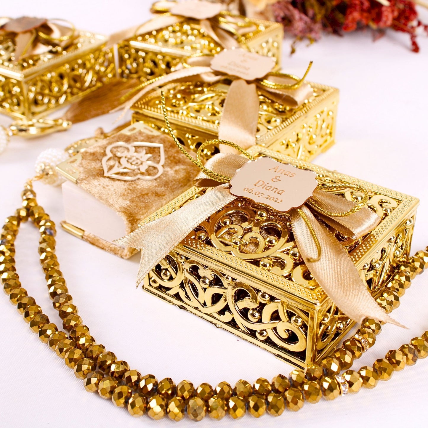 Personalized Wedding Favor Stylish Mini Quran Crystal Tasbeeh Set - Islamic Elite Favors is a handmade gift shop offering a wide variety of unique and personalized gifts for all occasions. Whether you're looking for the perfect Ramadan, Eid, Hajj, wedding gift or something special for a birthday, baby shower or anniversary, we have something for everyone. High quality, made with love.