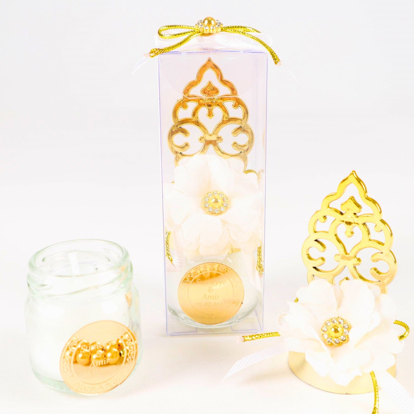 Personalized Wedding Favor Glass Candle Holder Rose with Pearl Theme - Islamic Elite Favors is a handmade gift shop offering a wide variety of unique and personalized gifts for all occasions. Whether you're looking for the perfect Ramadan, Eid, Hajj, wedding gift or something special for a birthday, baby shower or anniversary, we have something for everyone. High quality, made with love.