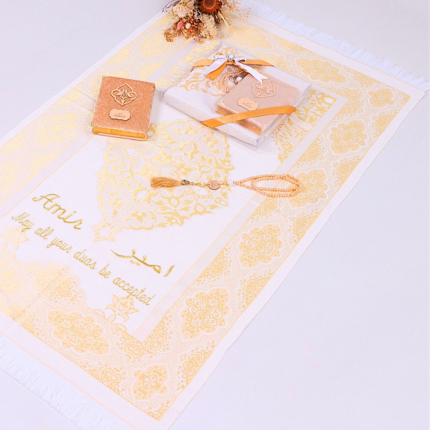 Personalized Travel Prayer Mat Quran Tasbeeh Islamic Muslim Gift Set - Islamic Elite Favors is a handmade gift shop offering a wide variety of unique and personalized gifts for all occasions. Whether you're looking for the perfect Ramadan, Eid, Hajj, wedding gift or something special for a birthday, baby shower or anniversary, we have something for everyone. High quality, made with love.