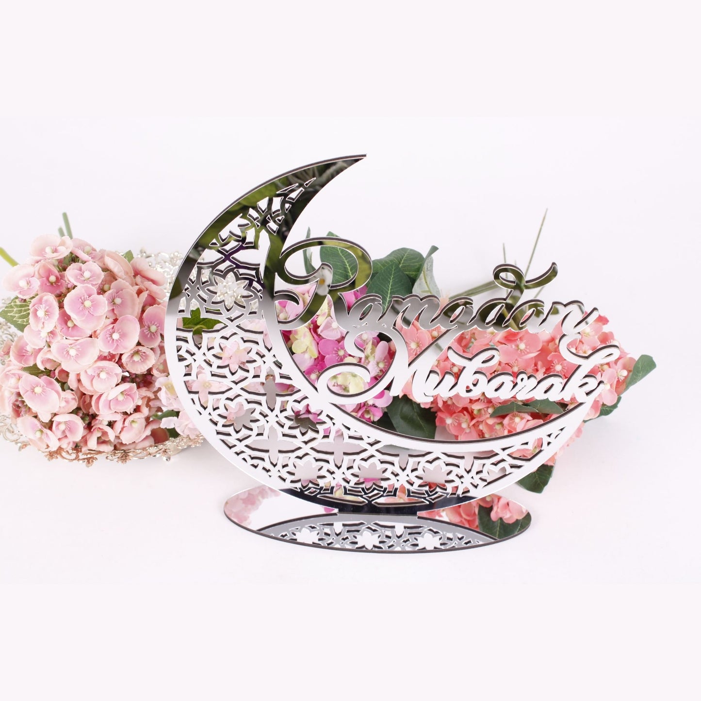 Ramadan Eid Table Décor Favors Tabletop Sign with Stand Islamic Gifts - Islamic Elite Favors is a handmade gift shop offering a wide variety of unique and personalized gifts for all occasions. Whether you're looking for the perfect Ramadan, Eid, Hajj, wedding gift or something special for a birthday, baby shower or anniversary, we have something for everyone. High quality, made with love.