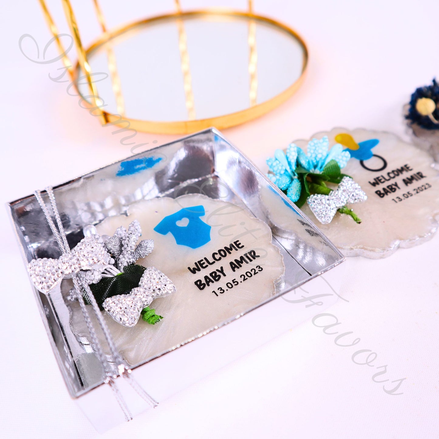 Personalized Baby Shower Favors Epoxy Magnet for Baby Boy Silver Theme - Islamic Elite Favors is a handmade gift shop offering a wide variety of unique and personalized gifts for all occasions. Whether you're looking for the perfect Ramadan, Eid, Hajj, wedding gift or something special for a birthday, baby shower or anniversary, we have something for everyone. High quality, made with love.