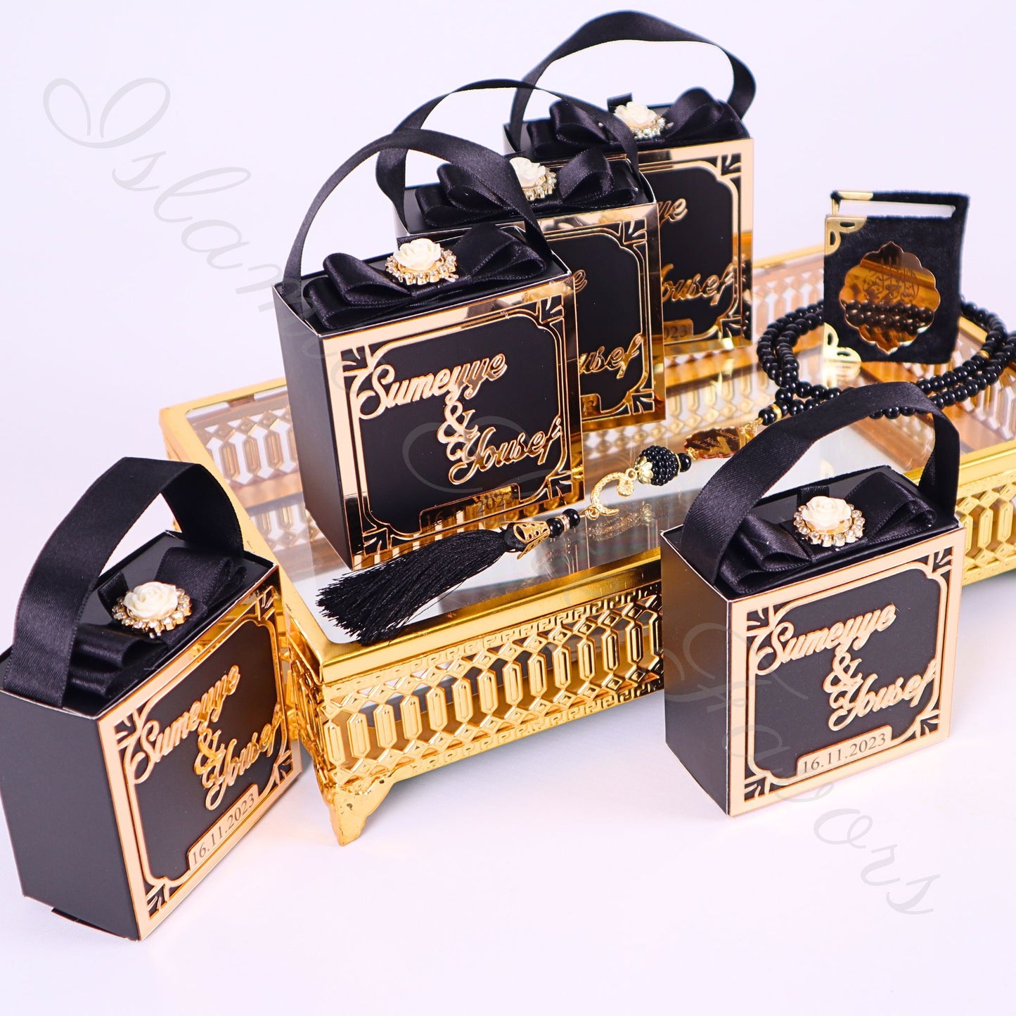 Personalized Velvet Mini Quran Pearl Tasbeeh Decorated Gift Bag Set - Islamic Elite Favors is a handmade gift shop offering a wide variety of unique and personalized gifts for all occasions. Whether you're looking for the perfect Ramadan, Eid, Hajj, wedding gift or something special for a birthday, baby shower or anniversary, we have something for everyone. High quality, made with love.