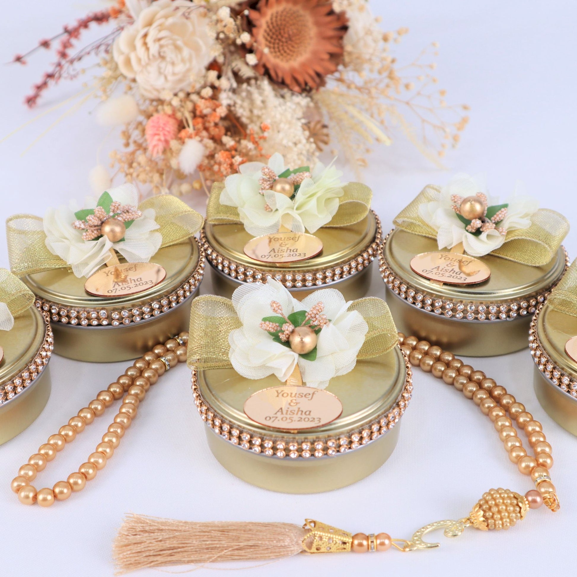 Personalized Pearl Prayer Beads in Metal Box Islamic Wedding Favors - Islamic Elite Favors is a handmade gift shop offering a wide variety of unique and personalized gifts for all occasions. Whether you're looking for the perfect Ramadan, Eid, Hajj, wedding gift or something special for a birthday, baby shower or anniversary, we have something for everyone. High quality, made with love.
