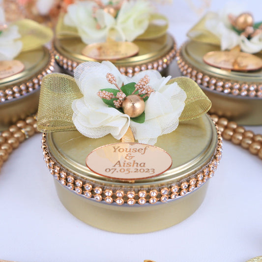 Personalized Pearl Prayer Beads in Metal Box Islamic Wedding Favors - Islamic Elite Favors is a handmade gift shop offering a wide variety of unique and personalized gifts for all occasions. Whether you're looking for the perfect Ramadan, Eid, Hajj, wedding gift or something special for a birthday, baby shower or anniversary, we have something for everyone. High quality, made with love.
