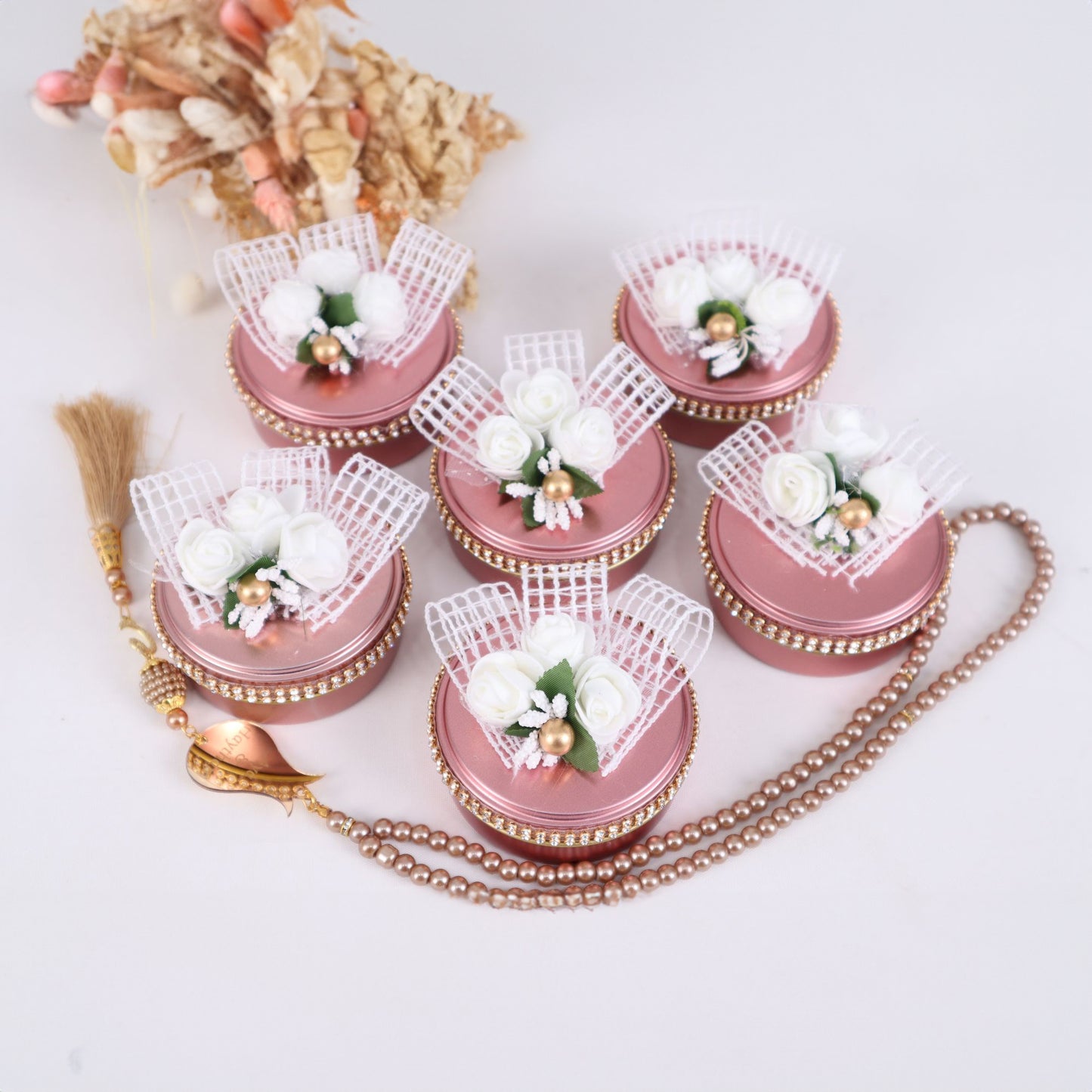 Personalized Pearl Prayer Beads in Metal Box Islamic Wedding Favors - Islamic Elite Favors is a handmade gift shop offering a wide variety of unique and personalized gifts for all occasions. Whether you're looking for the perfect Ramadan, Eid, Hajj, wedding gift or something special for a birthday, baby shower or anniversary, we have something for everyone. High quality, made with love.
