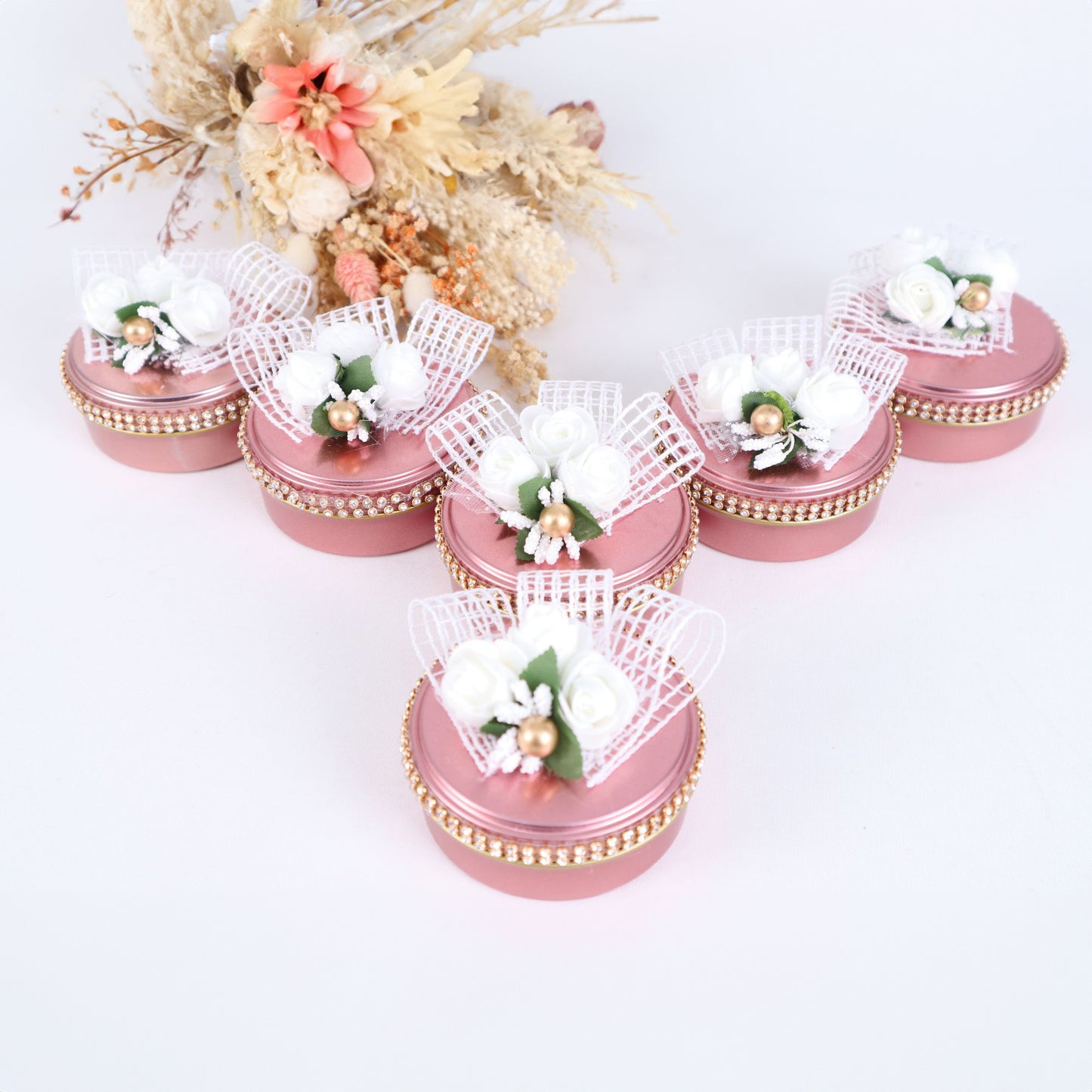 Personalized Pearl Prayer Beads in Metal Box Islamic Wedding Favors - Islamic Elite Favors is a handmade gift shop offering a wide variety of unique and personalized gifts for all occasions. Whether you're looking for the perfect Ramadan, Eid, Hajj, wedding gift or something special for a birthday, baby shower or anniversary, we have something for everyone. High quality, made with love.