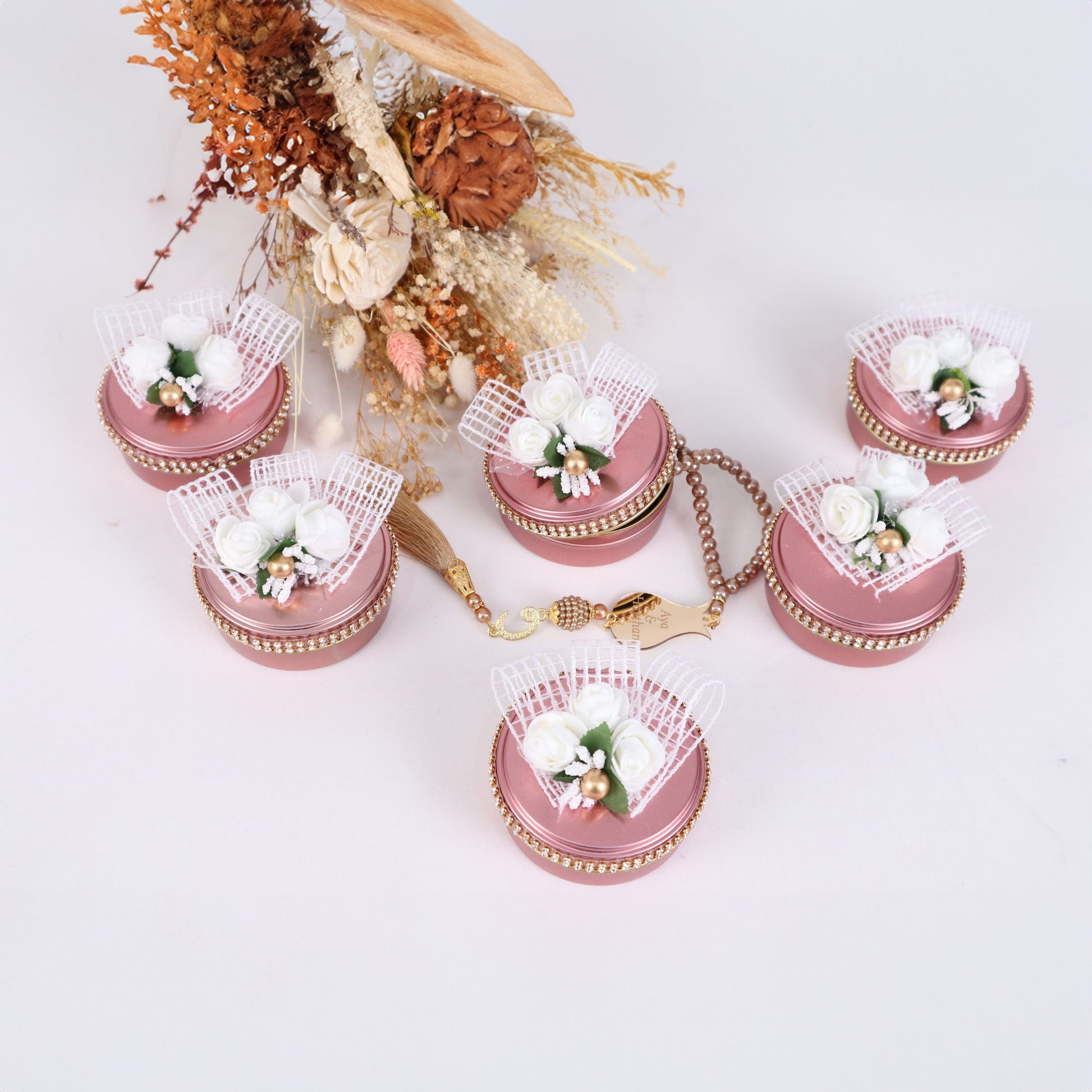 Personalized Pearl Prayer Beads in Metal Box Islamic Wedding Favors - Islamic Elite Favors is a handmade gift shop offering a wide variety of unique and personalized gifts for all occasions. Whether you're looking for the perfect Ramadan, Eid, Hajj, wedding gift or something special for a birthday, baby shower or anniversary, we have something for everyone. High quality, made with love.