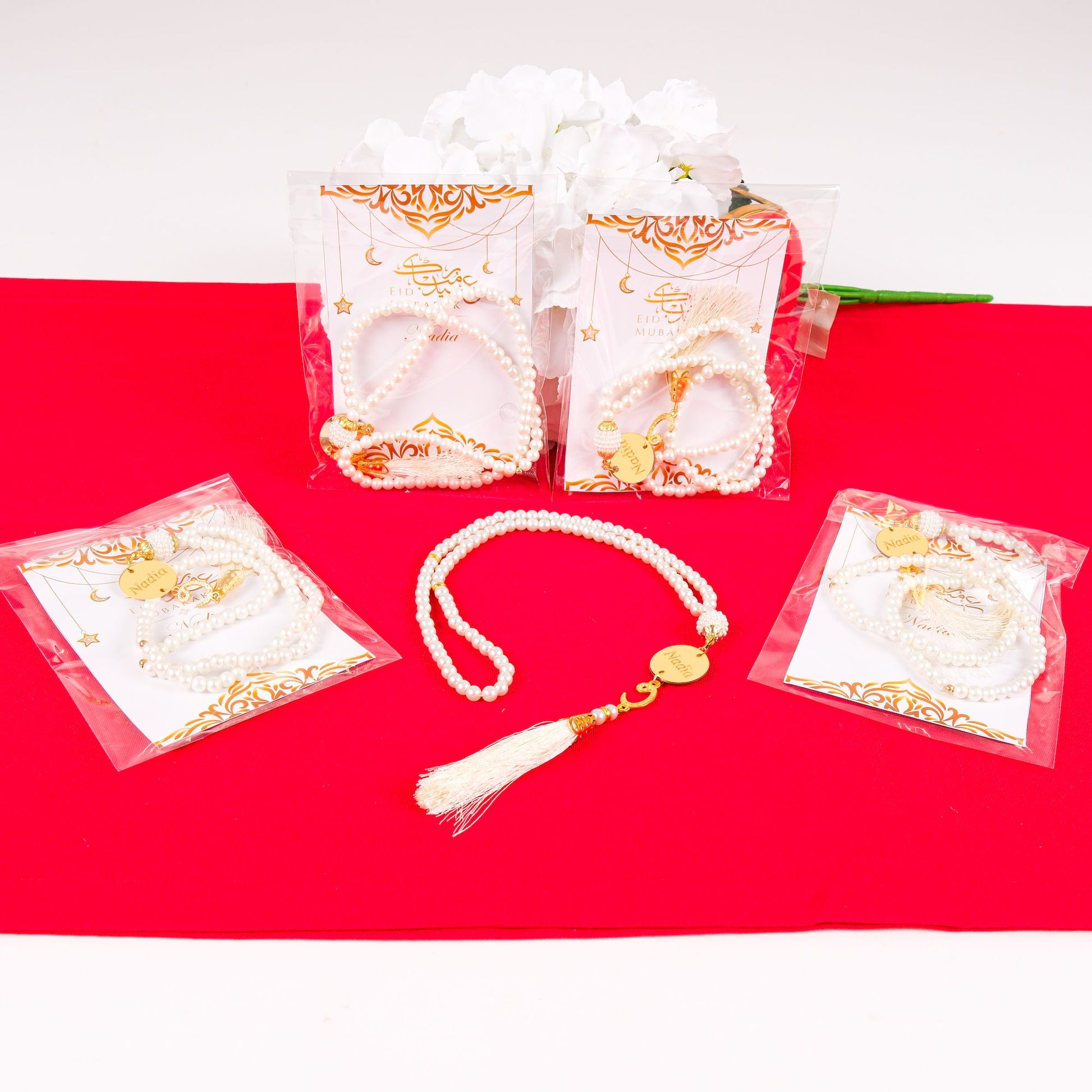 Personalized Prayer Beads with Greeting Thank You Card Islamic Favors - Islamic Elite Favors is a handmade gift shop offering a wide variety of unique and personalized gifts for all occasions. Whether you're looking for the perfect Ramadan, Eid, Hajj, wedding gift or something special for a birthday, baby shower or anniversary, we have something for everyone. High quality, made with love.
